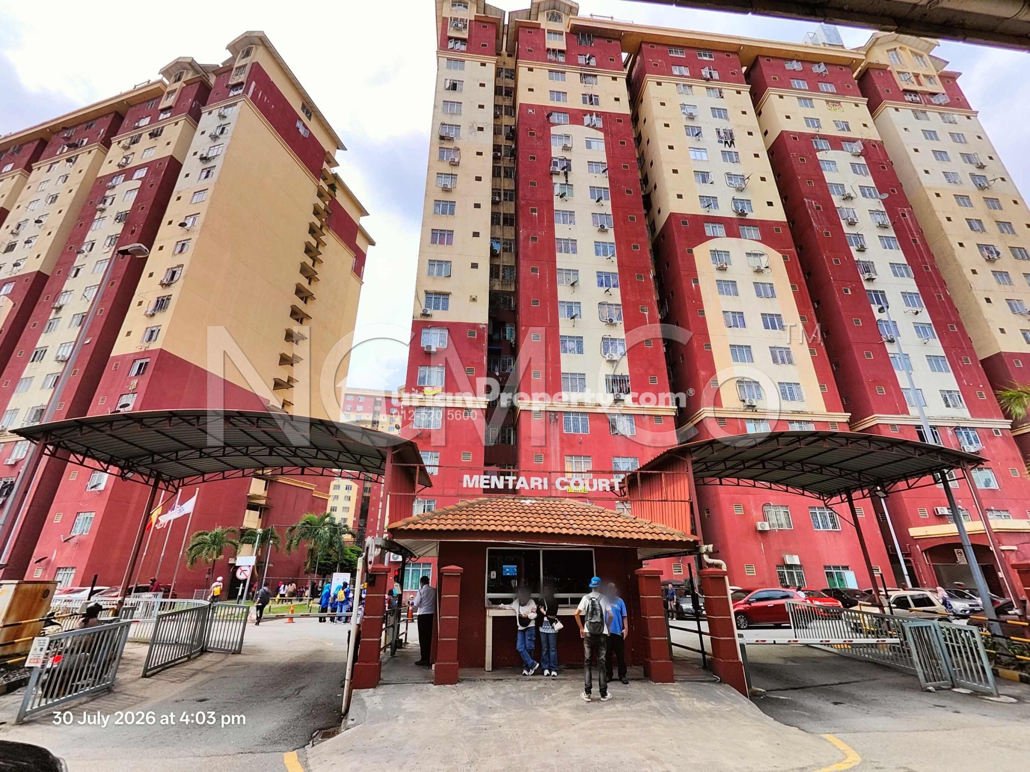 Apartment For Auction at Mentari Court 1