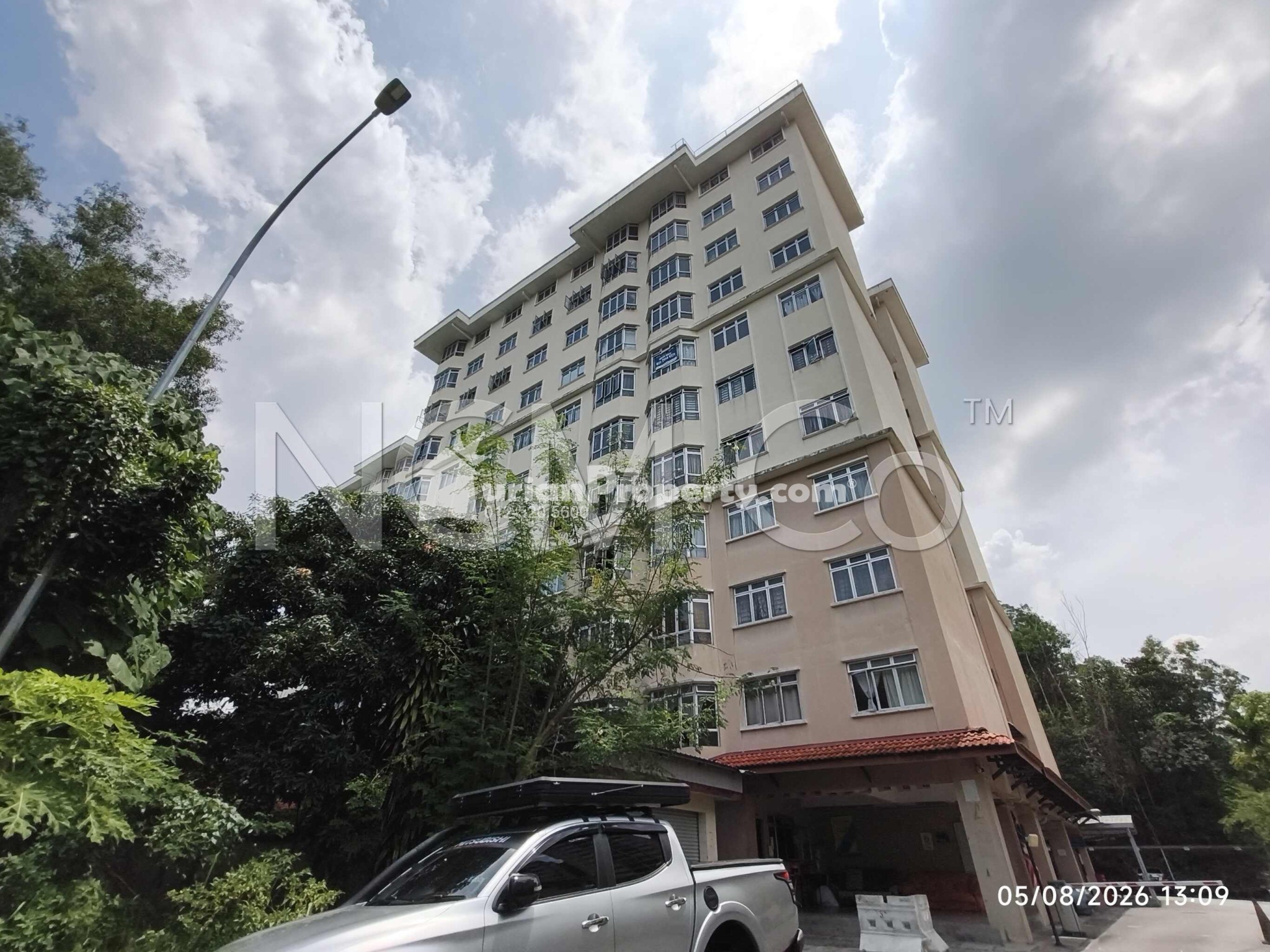 Apartment For Auction at Kristal Heights 2