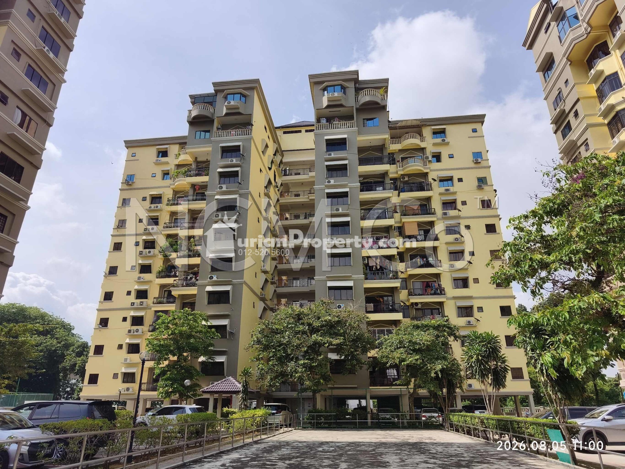 Apartment For Auction at Sri Manja Court