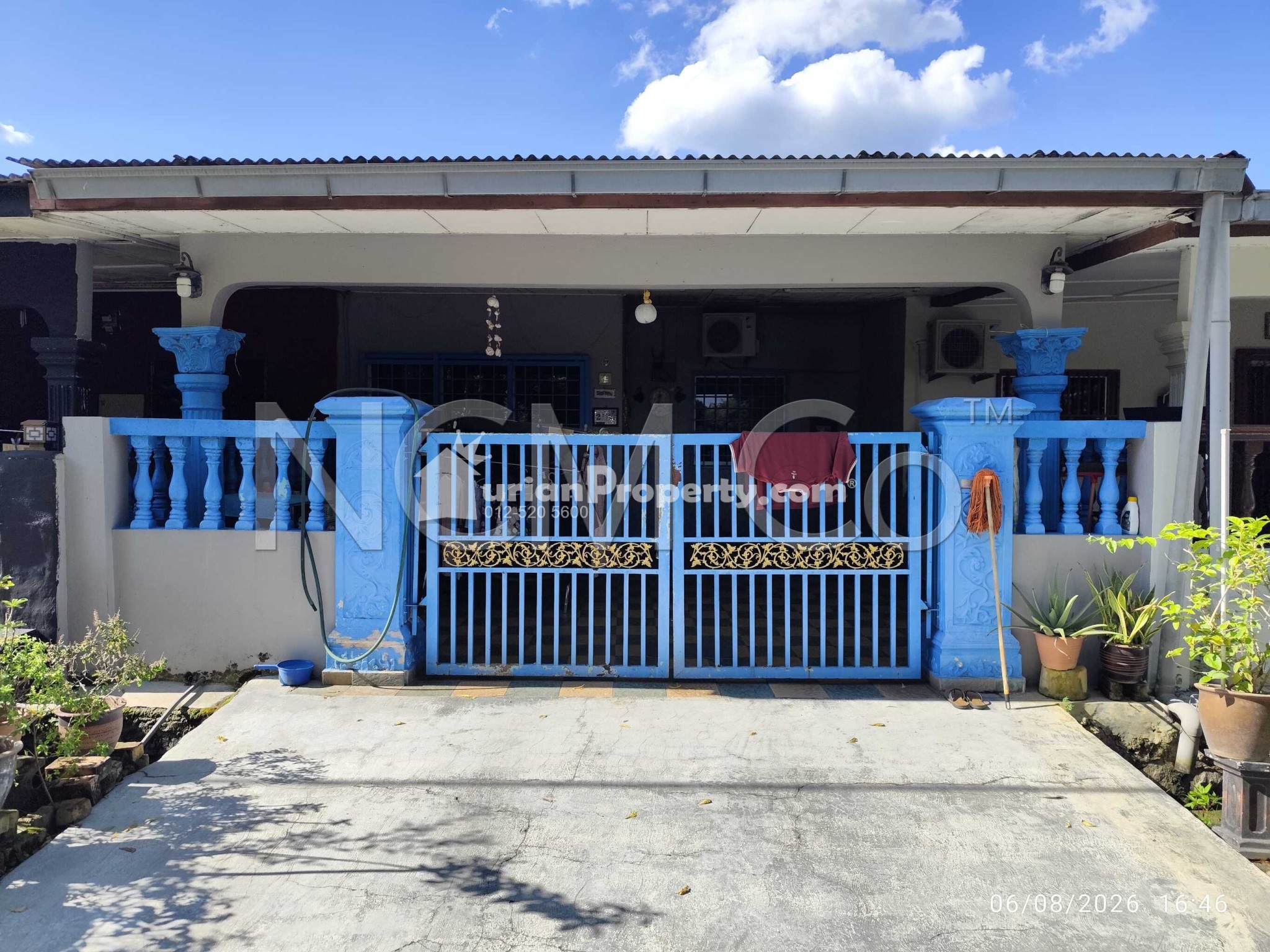 Terrace House For Auction at Taman Widuri Indah