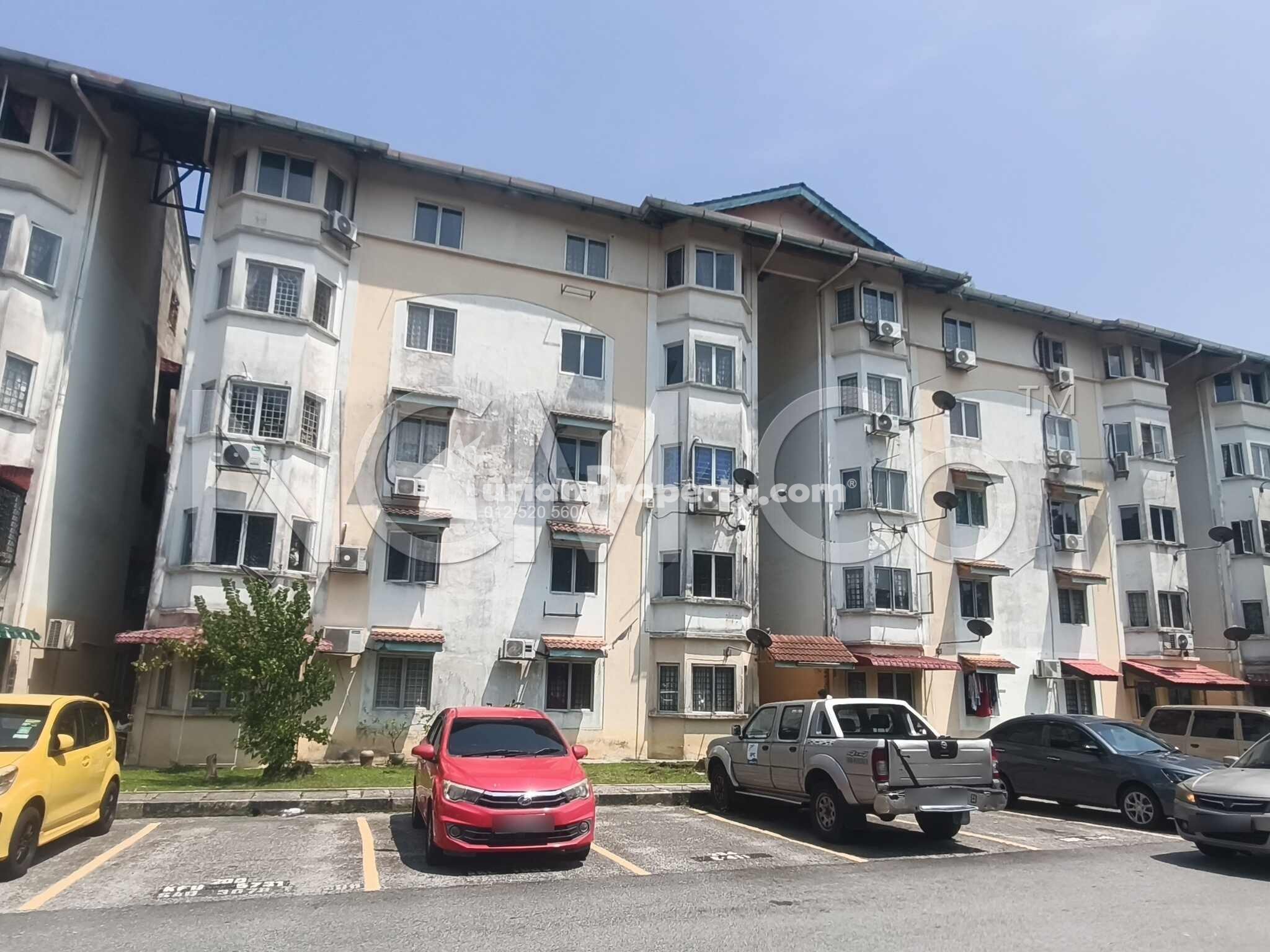 Apartment For Auction at Impian Apartment