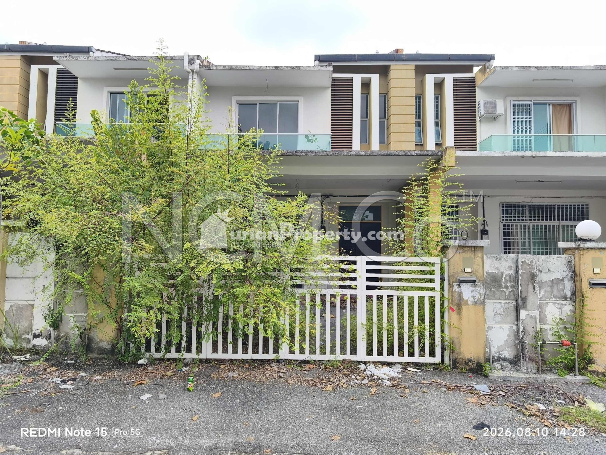 Terrace House For Auction at Tawas Impiana