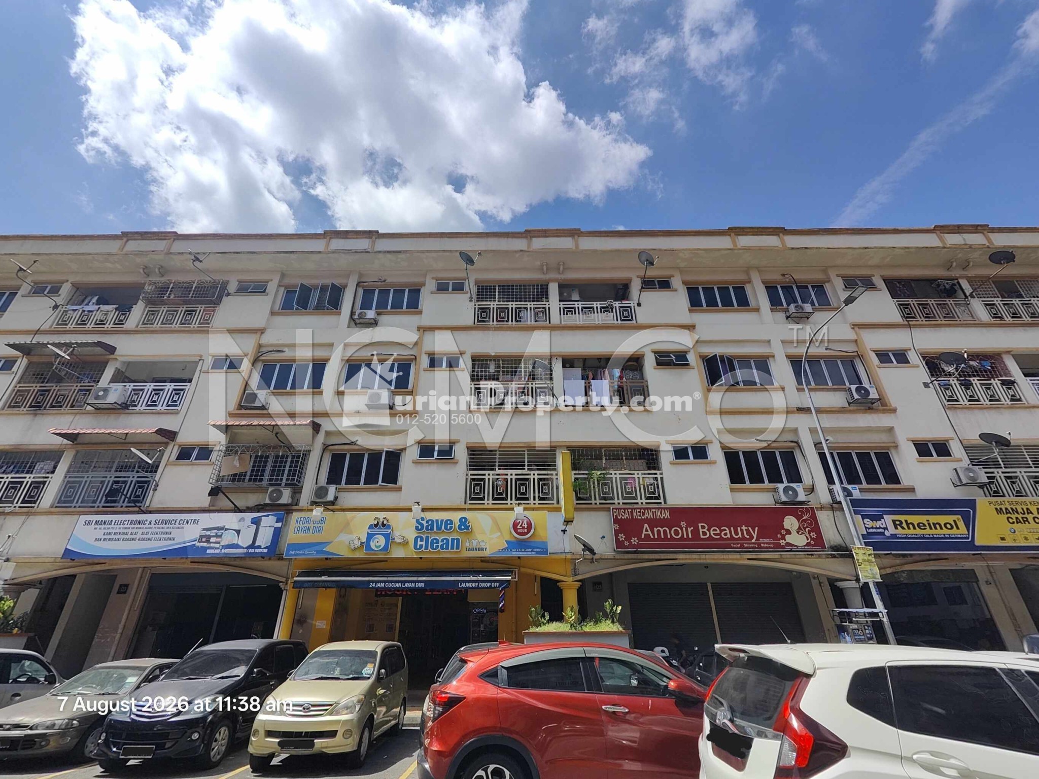 Apartment For Auction at Taman Sri Manja