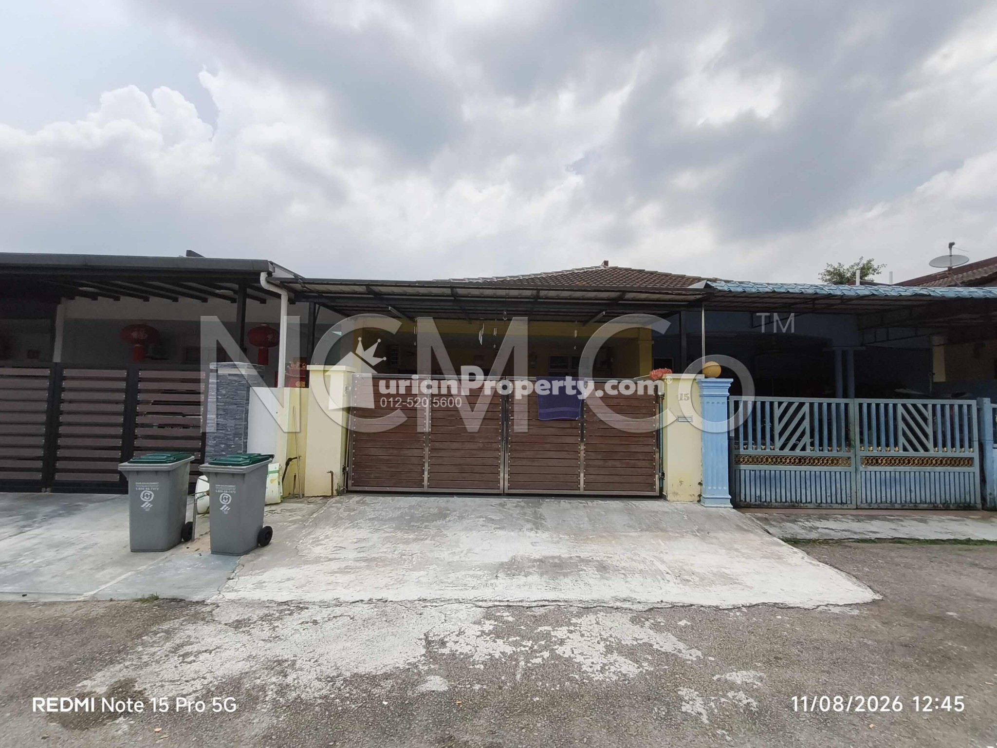 Terrace House For Auction at Taman Universiti