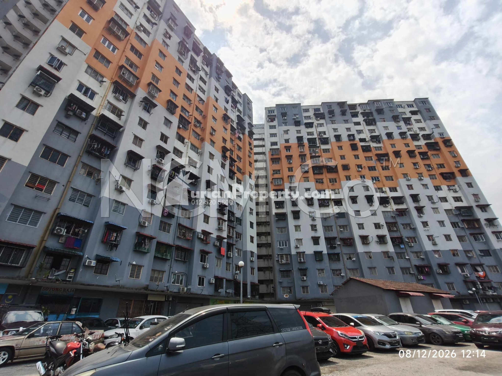 Apartment For Auction at Sri Penara