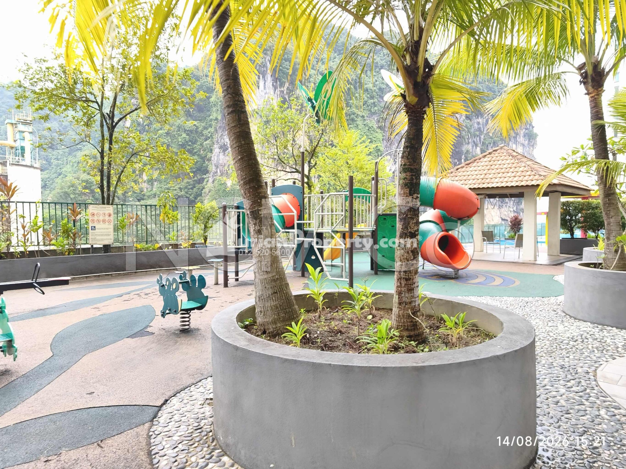 Serviced Residence For Auction at Amara Service Residences