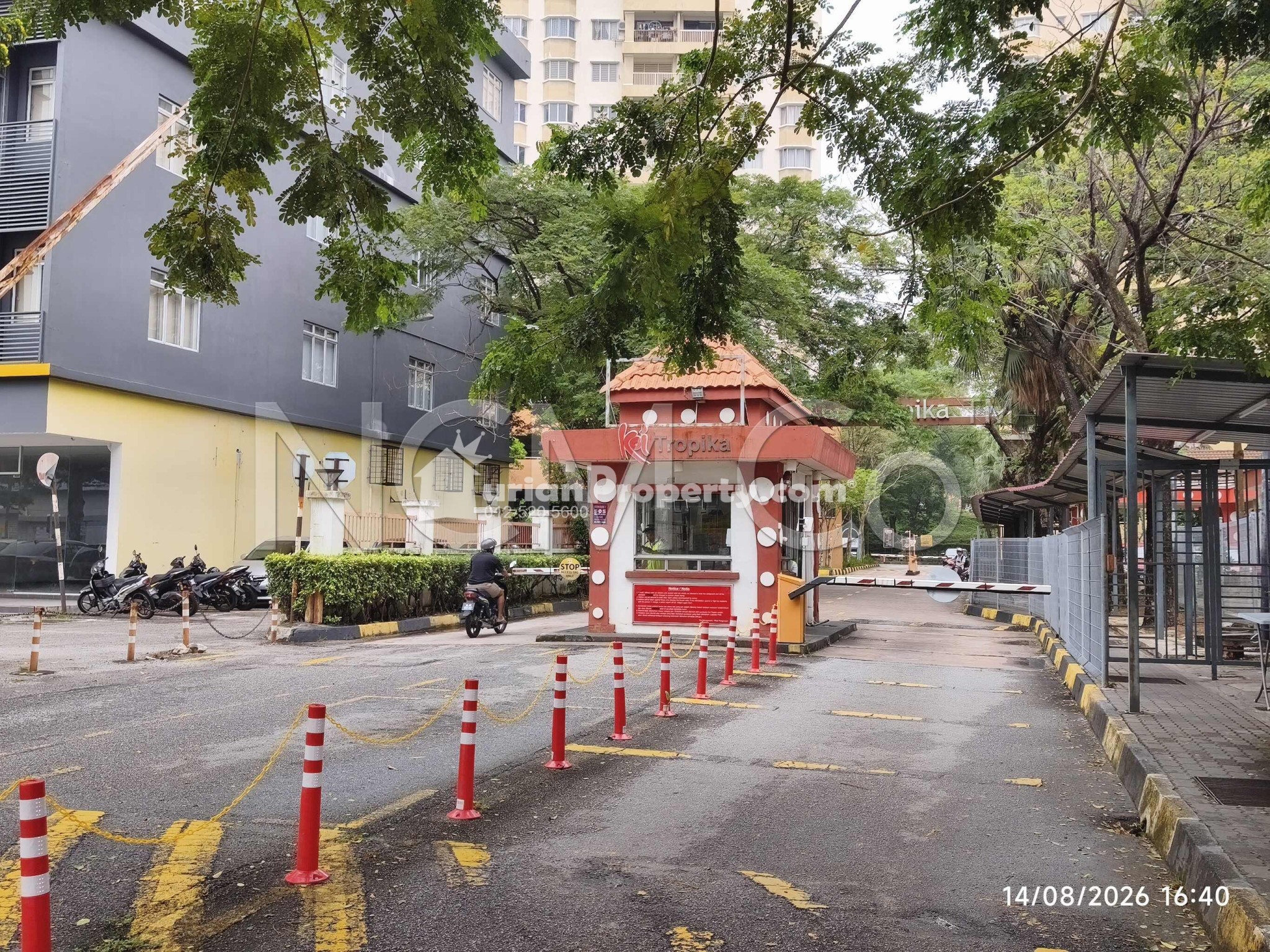 Serviced Residence For Auction at Koi Tropika