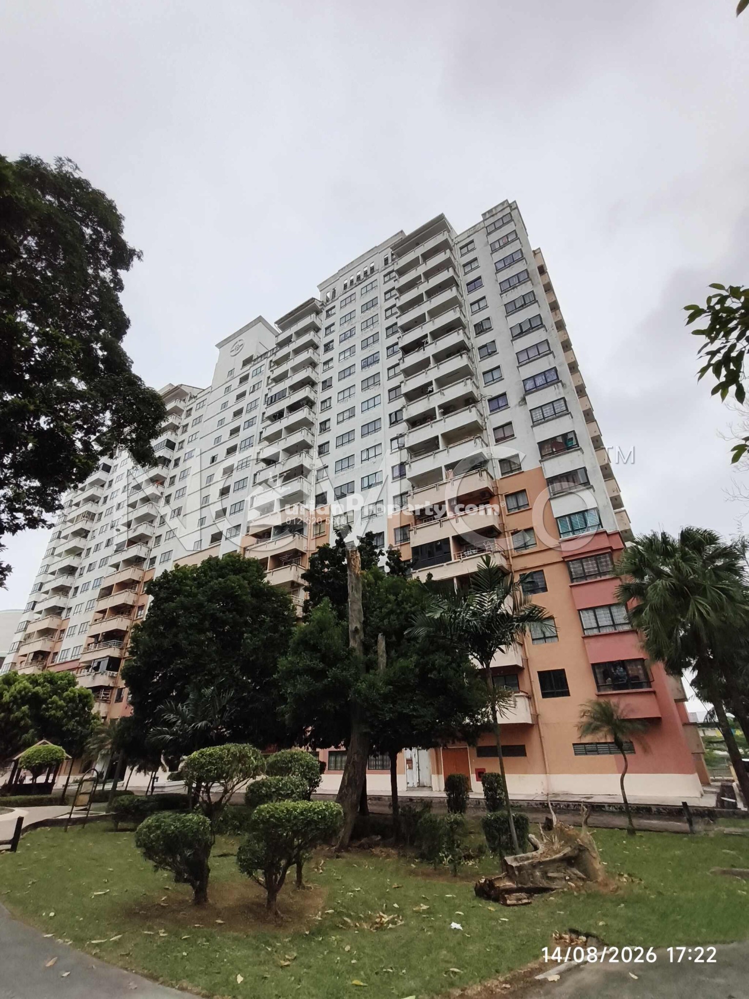 Condo For Auction at Vista Millennium