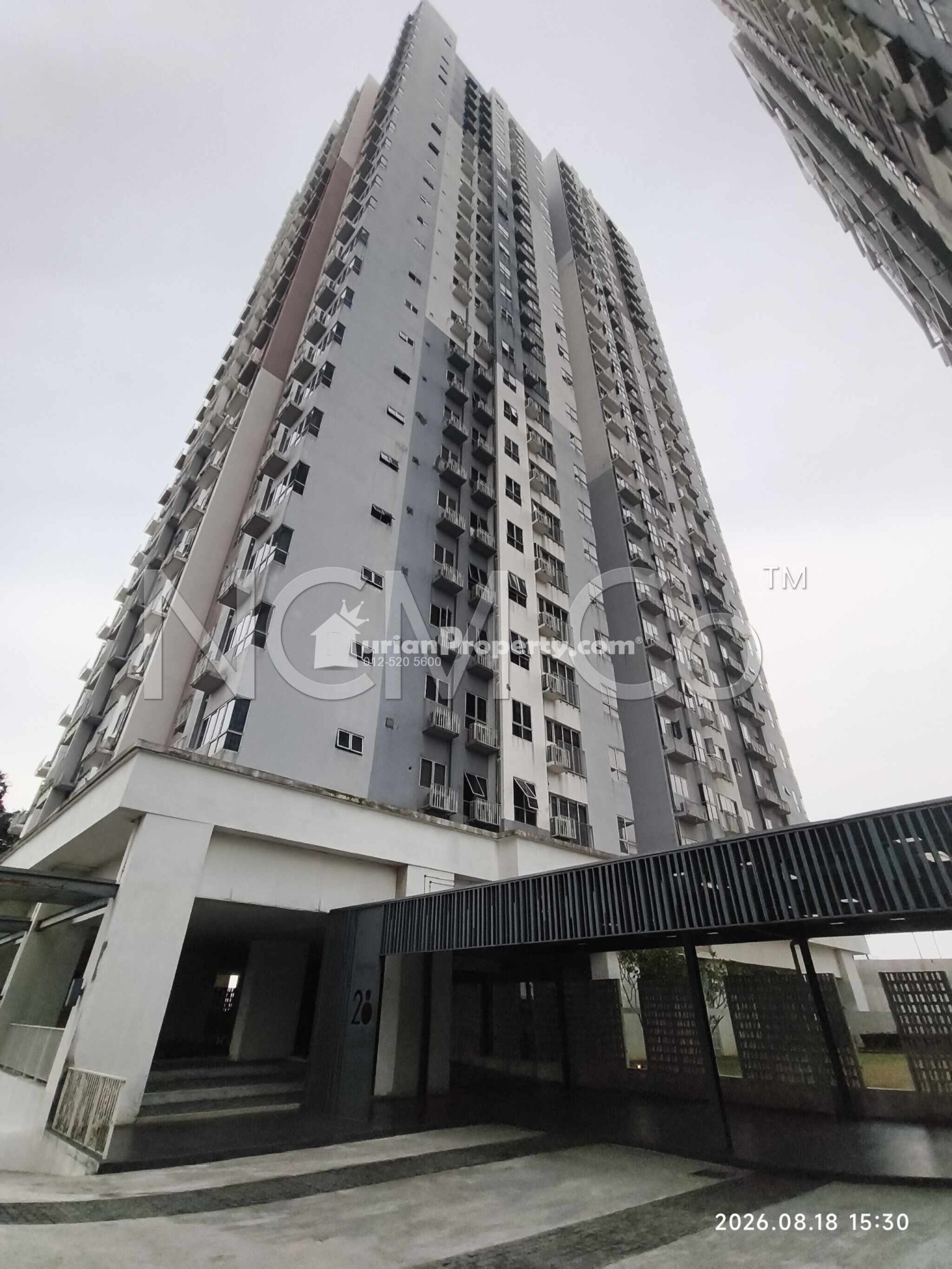Serviced Residence For Auction at The Wharf Residence