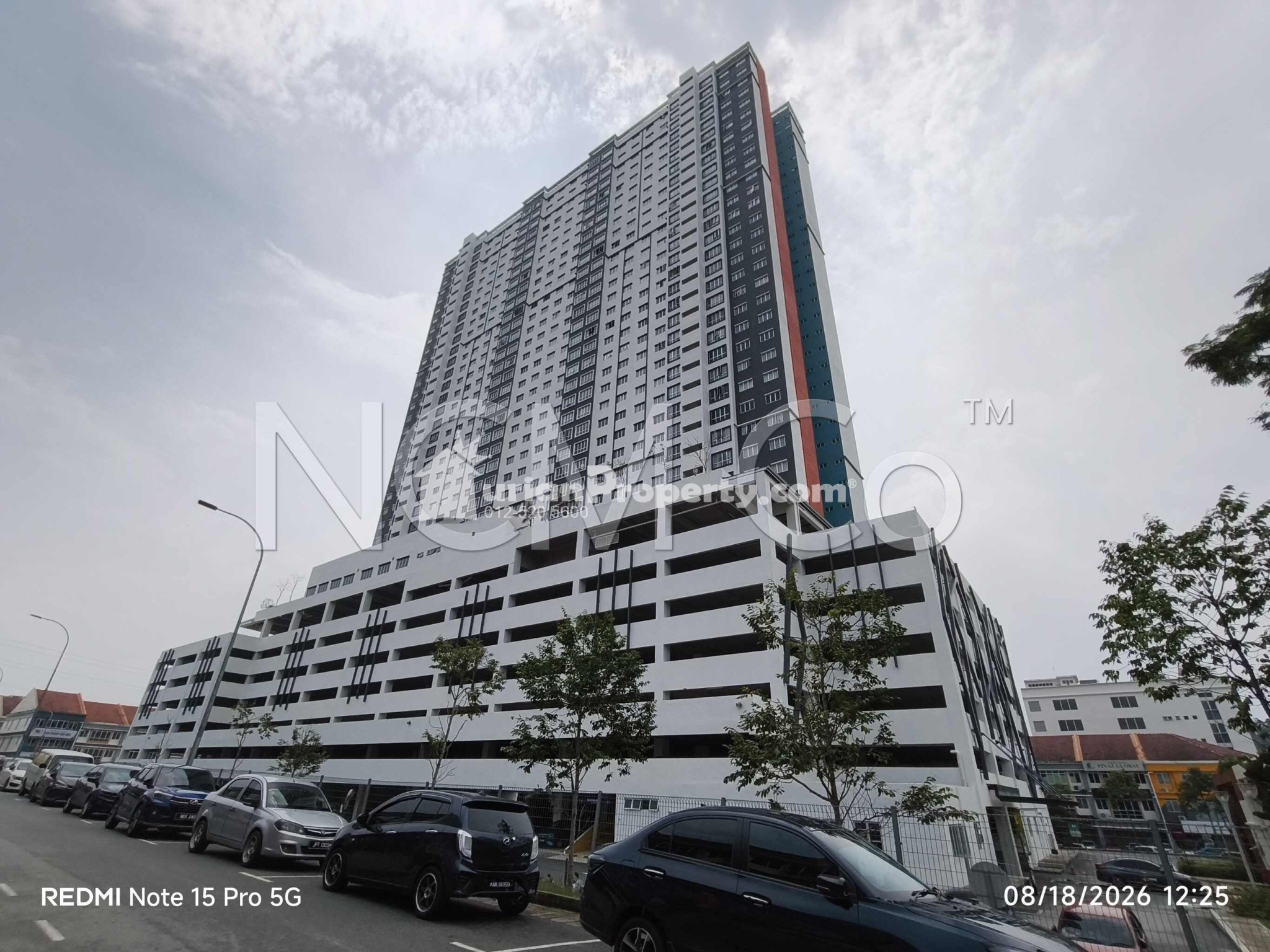 Serviced Residence For Auction at Acacia Residences