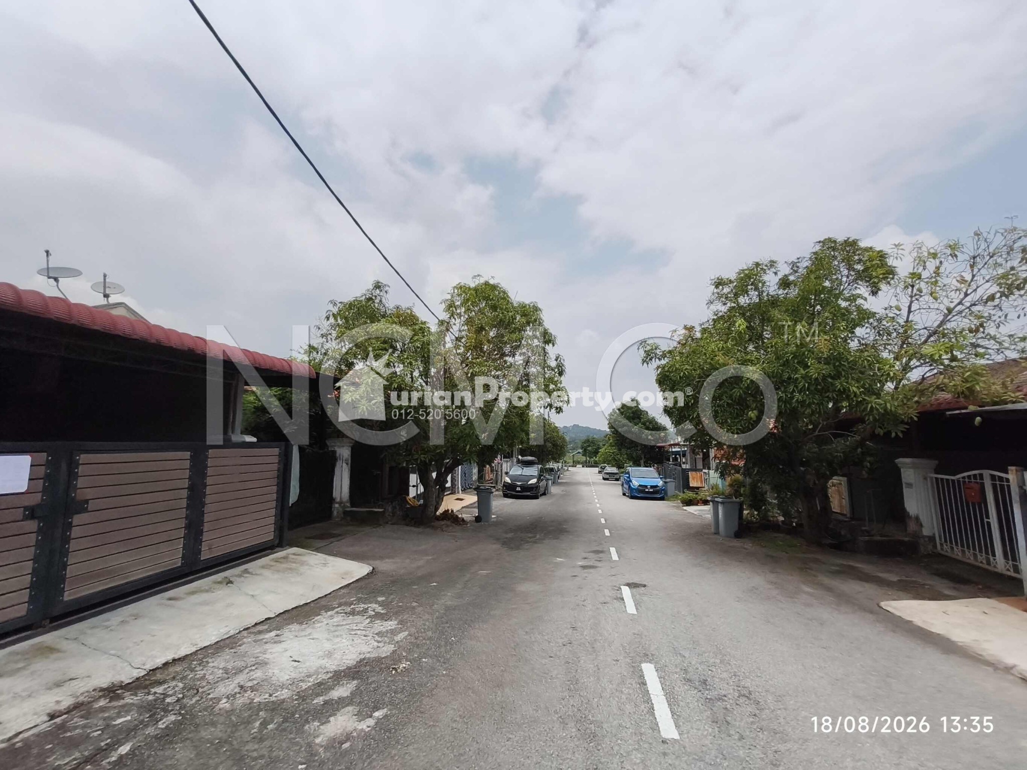 Terrace House For Auction at Desa Cempaka