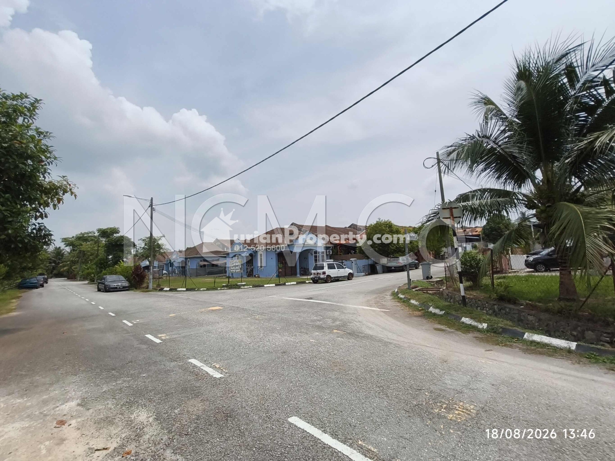 Terrace House For Auction at Desa Cempaka