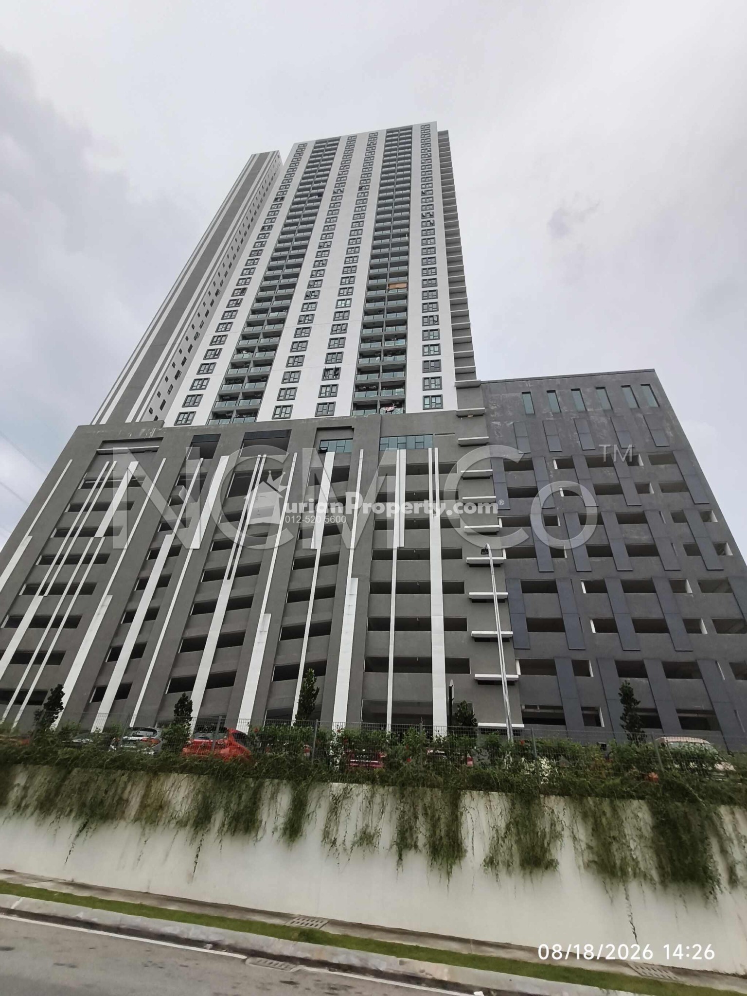 Serviced Residence For Auction at Bayu Residensi @ Seri Temenggung