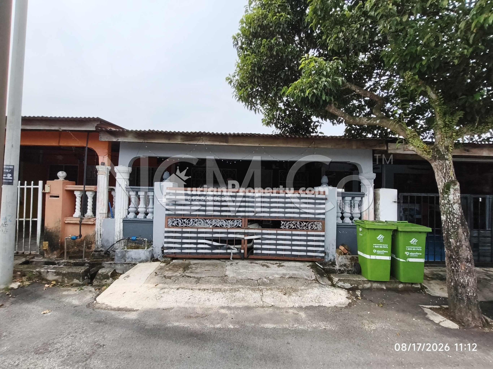 Terrace House For Auction at Taman Seri Mahkota Aman