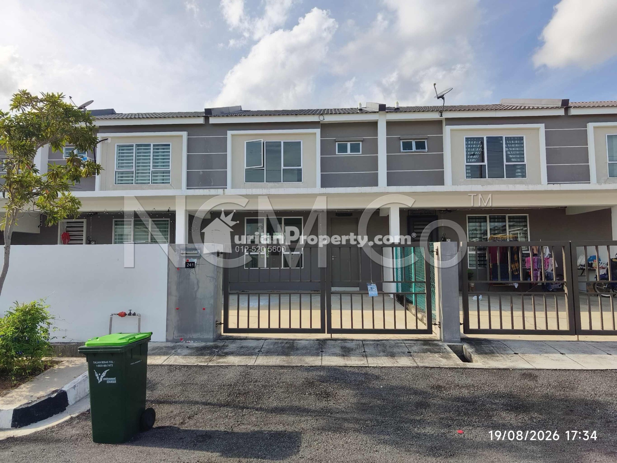 Terrace House For Auction at Taman Seri Bayu