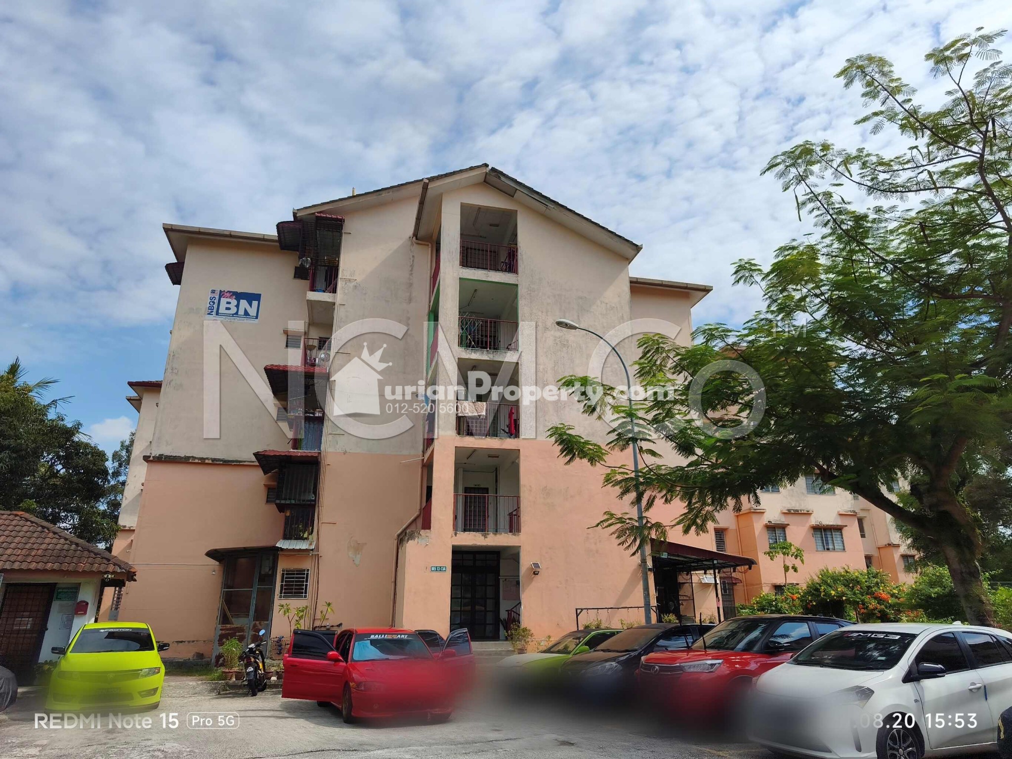 Apartment For Auction at Maplewood Court Apartment