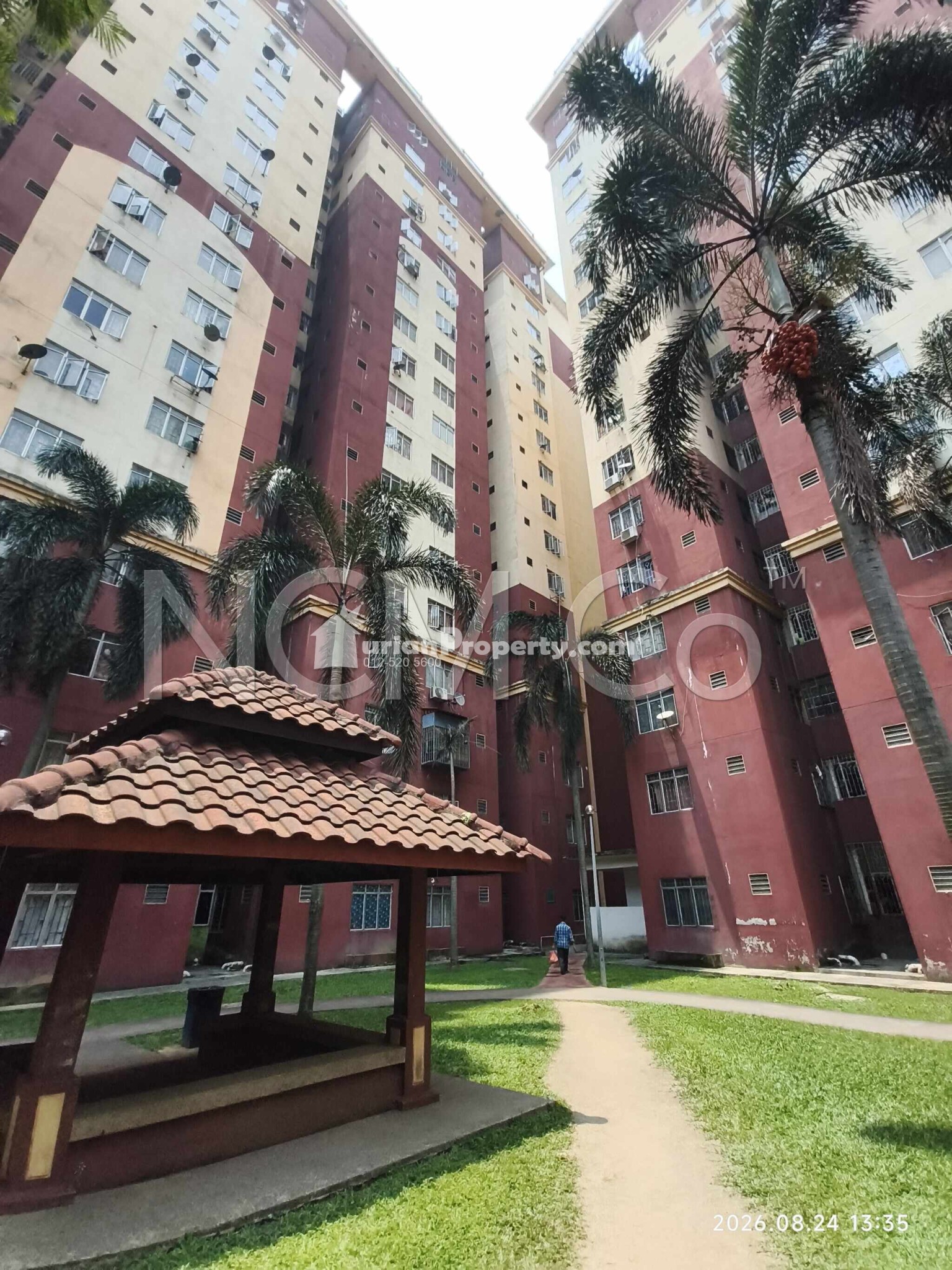 Apartment For Auction at Mentari Court 1
