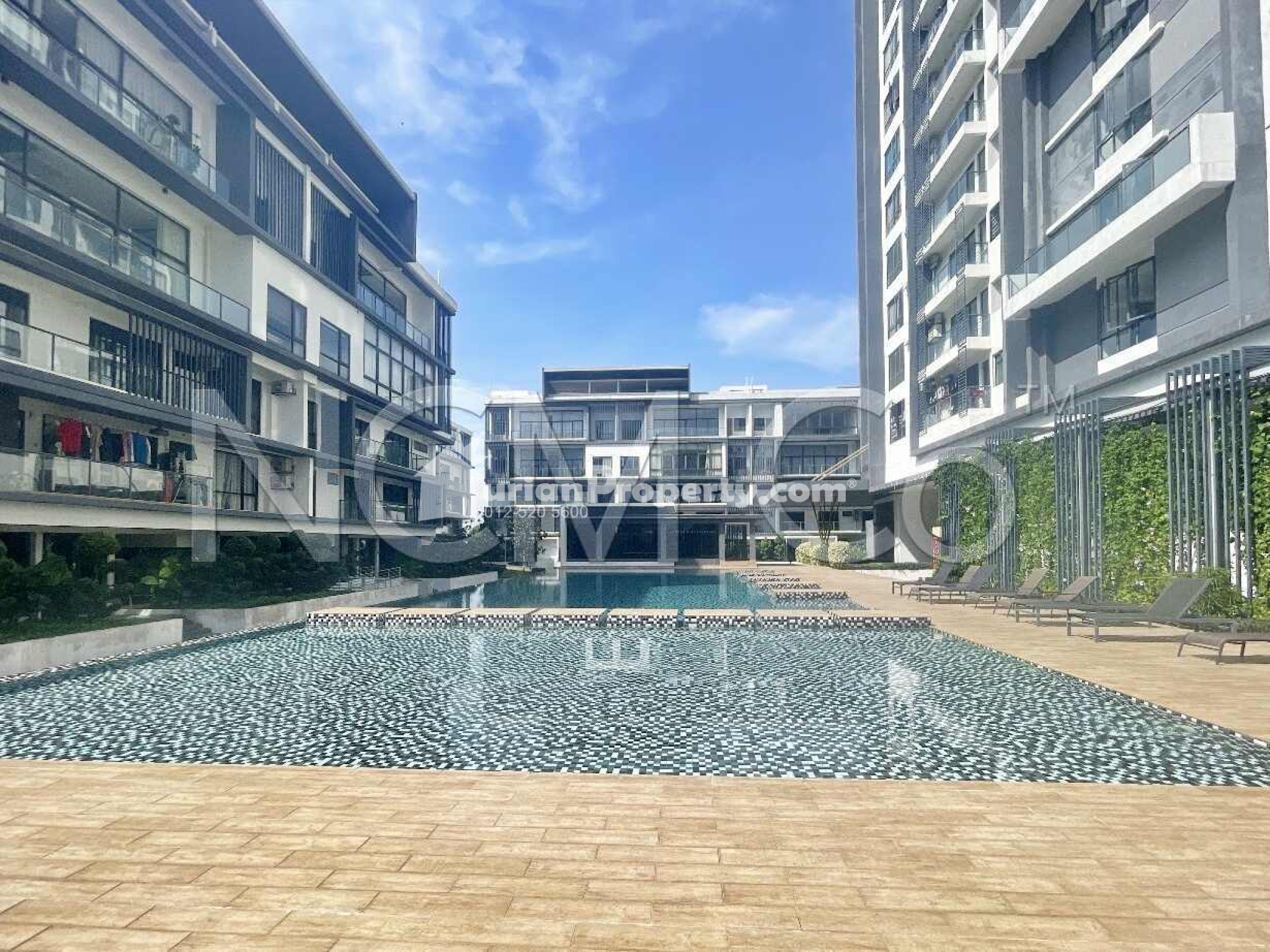 Condo For Auction at 9ine