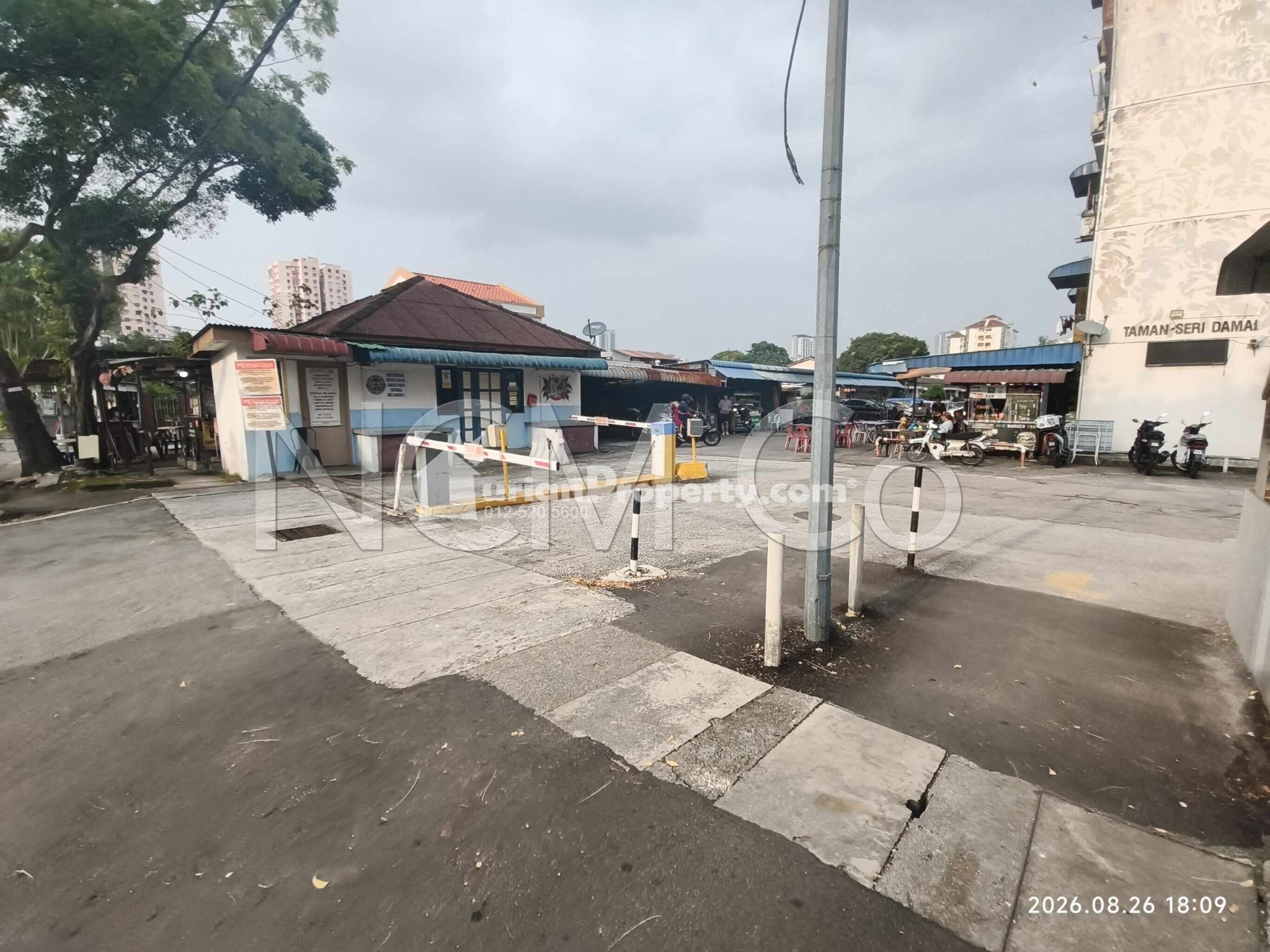 Flat For Auction at Taman Sri Damai