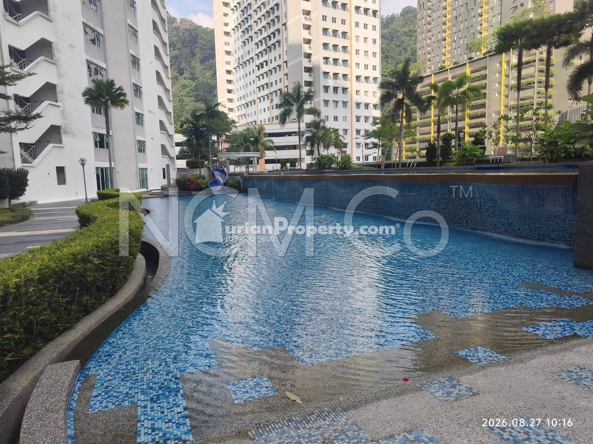 Condo For Auction at The Peak Residences