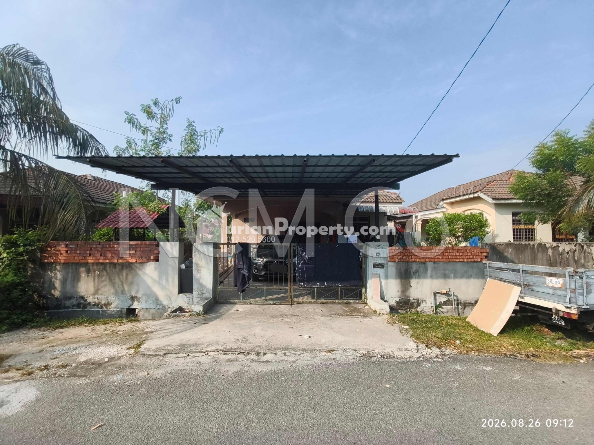 Bungalow House For Auction at Kuala Kuang