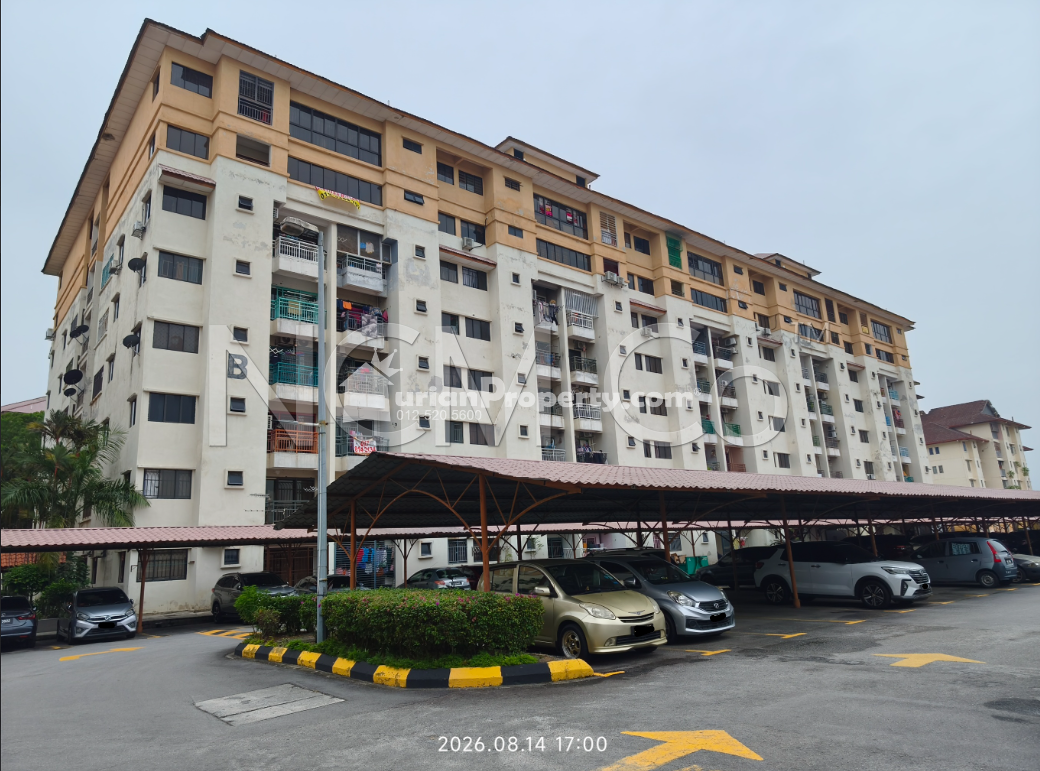 Apartment For Auction at Vista Bayu