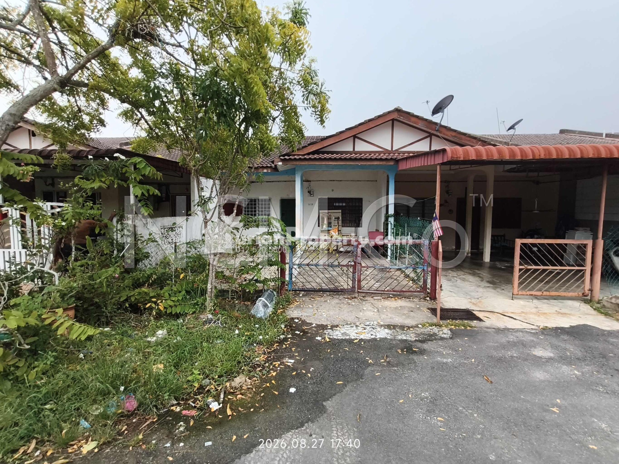 Terrace House For Auction at Taman Paduka