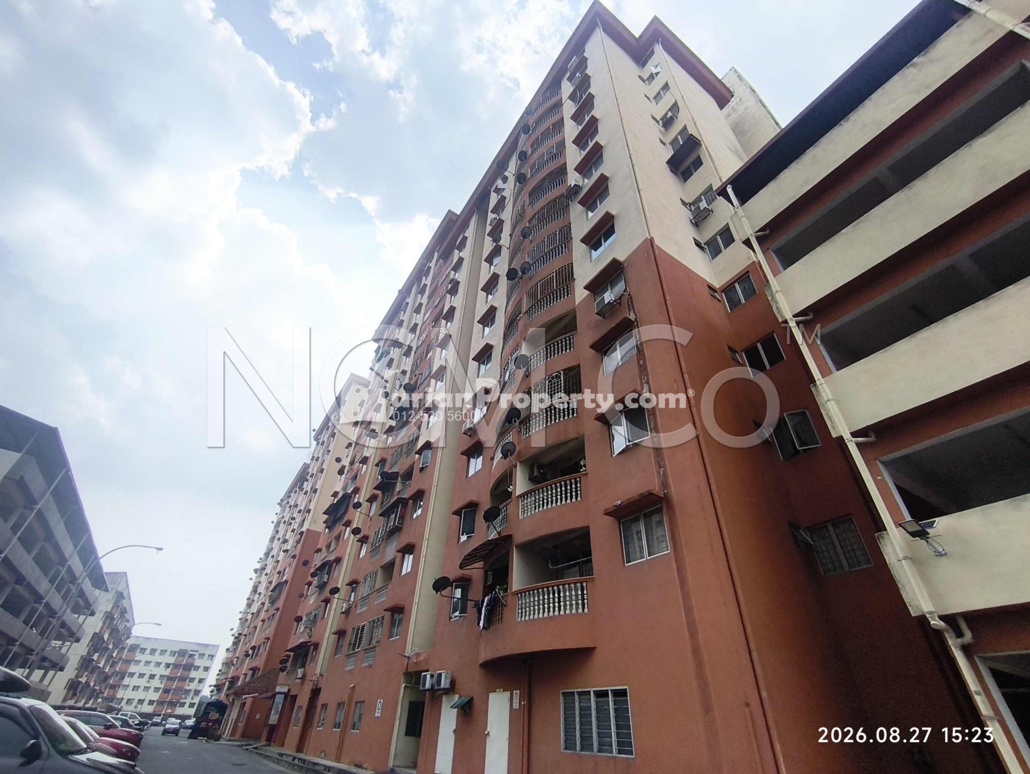 Apartment For Auction at Sri Ria Apartment