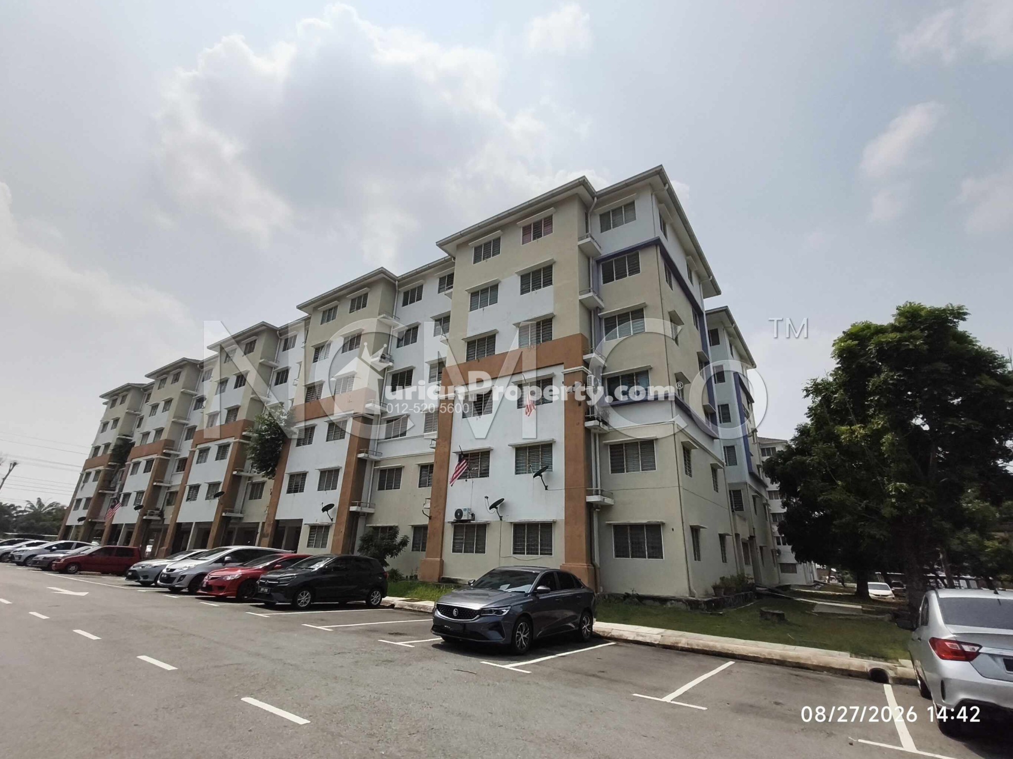 Flat For Auction at Pangsapuri Seroja