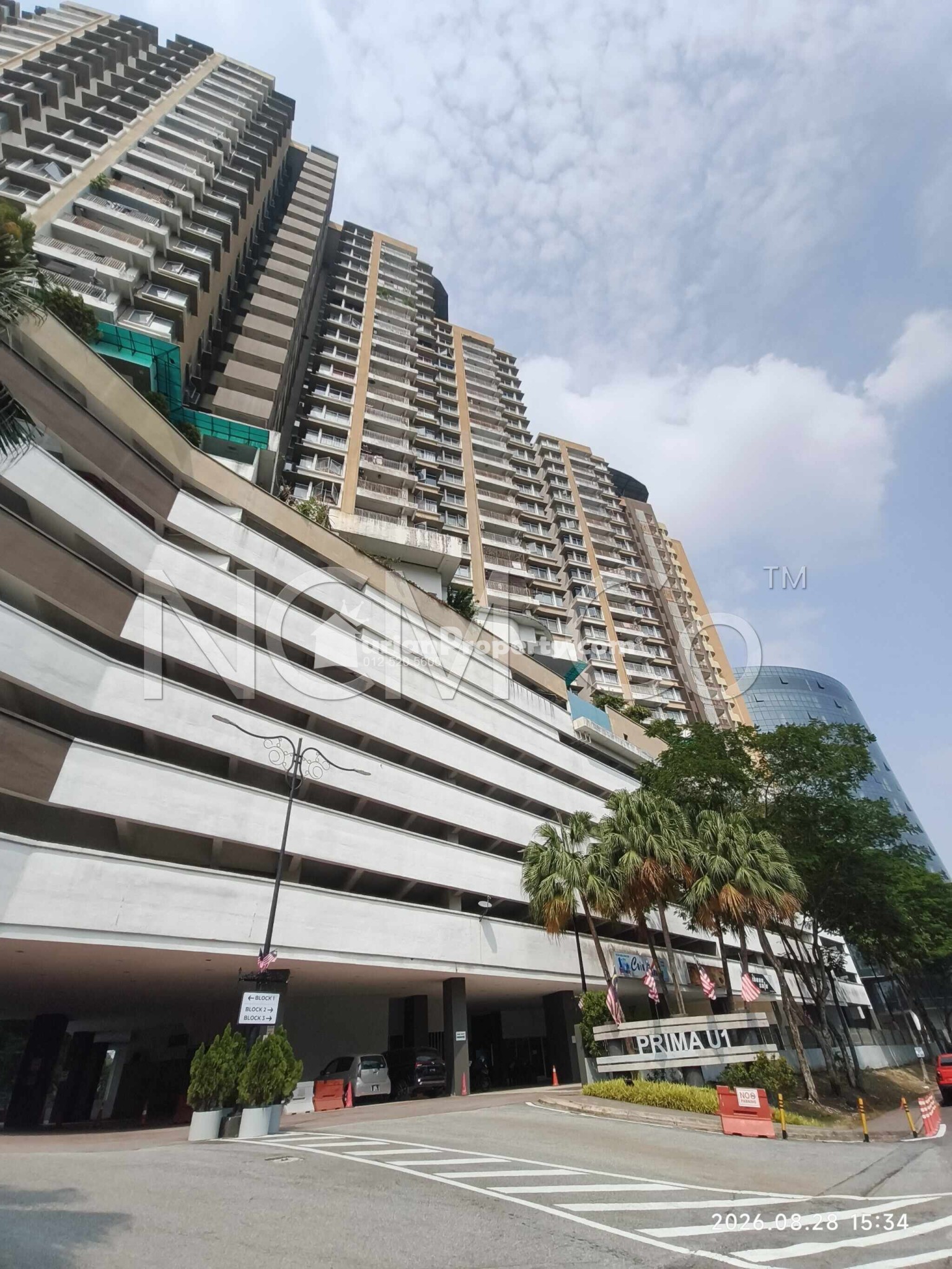 Condo For Auction at Prima U1