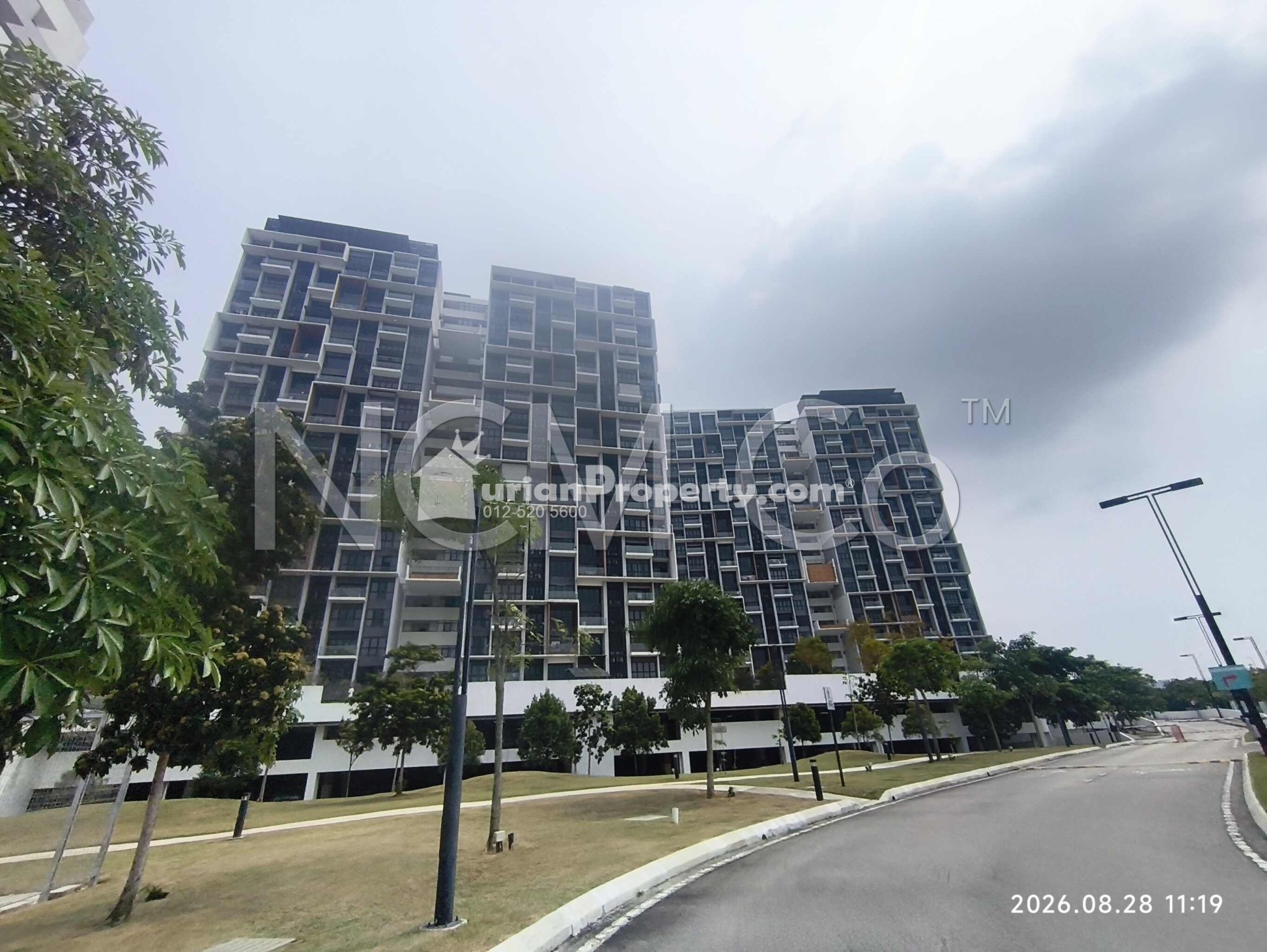 Condo For Auction at The Parque Residences