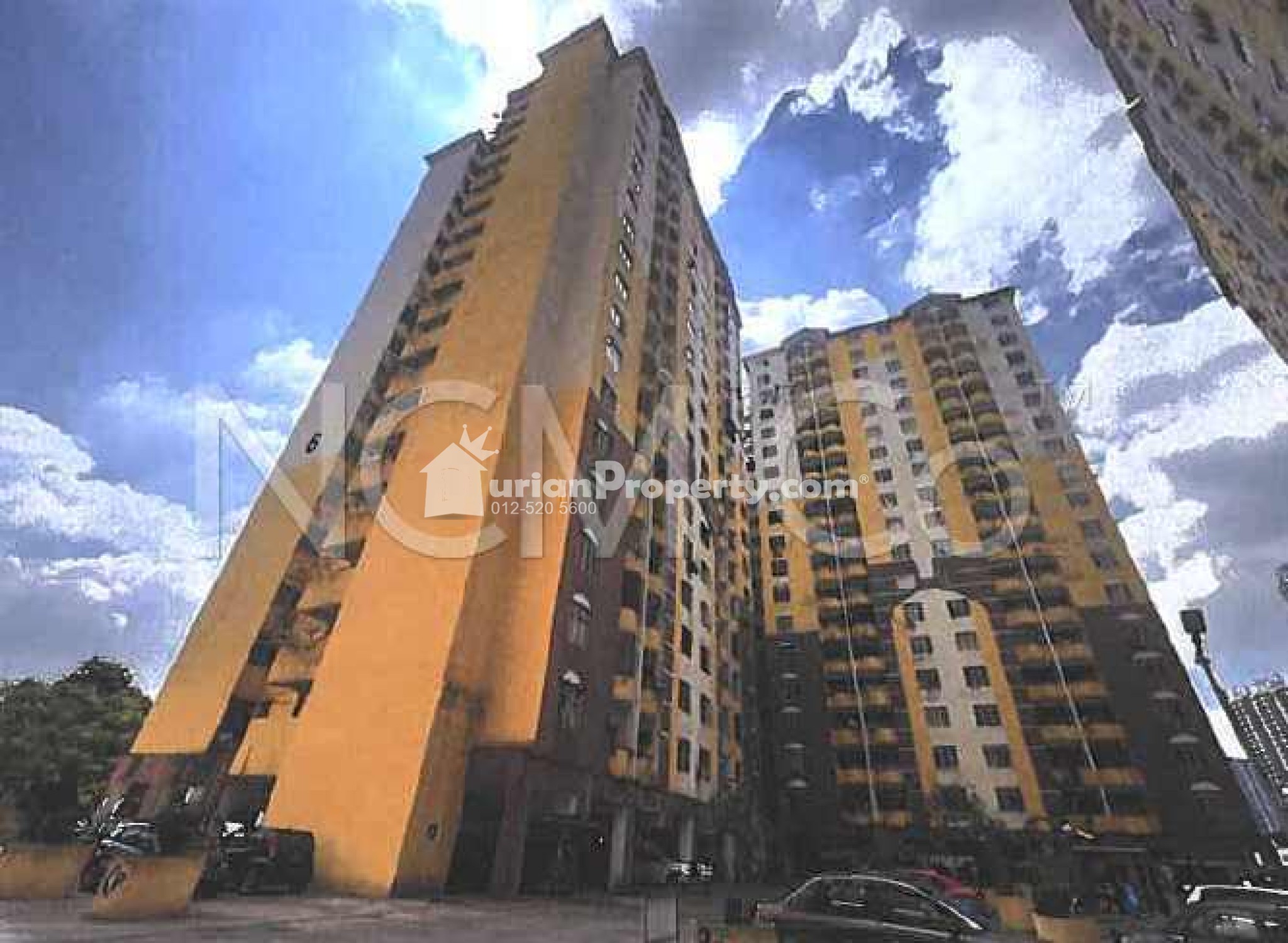 Apartment For Auction at Lagoon Perdana Apartment