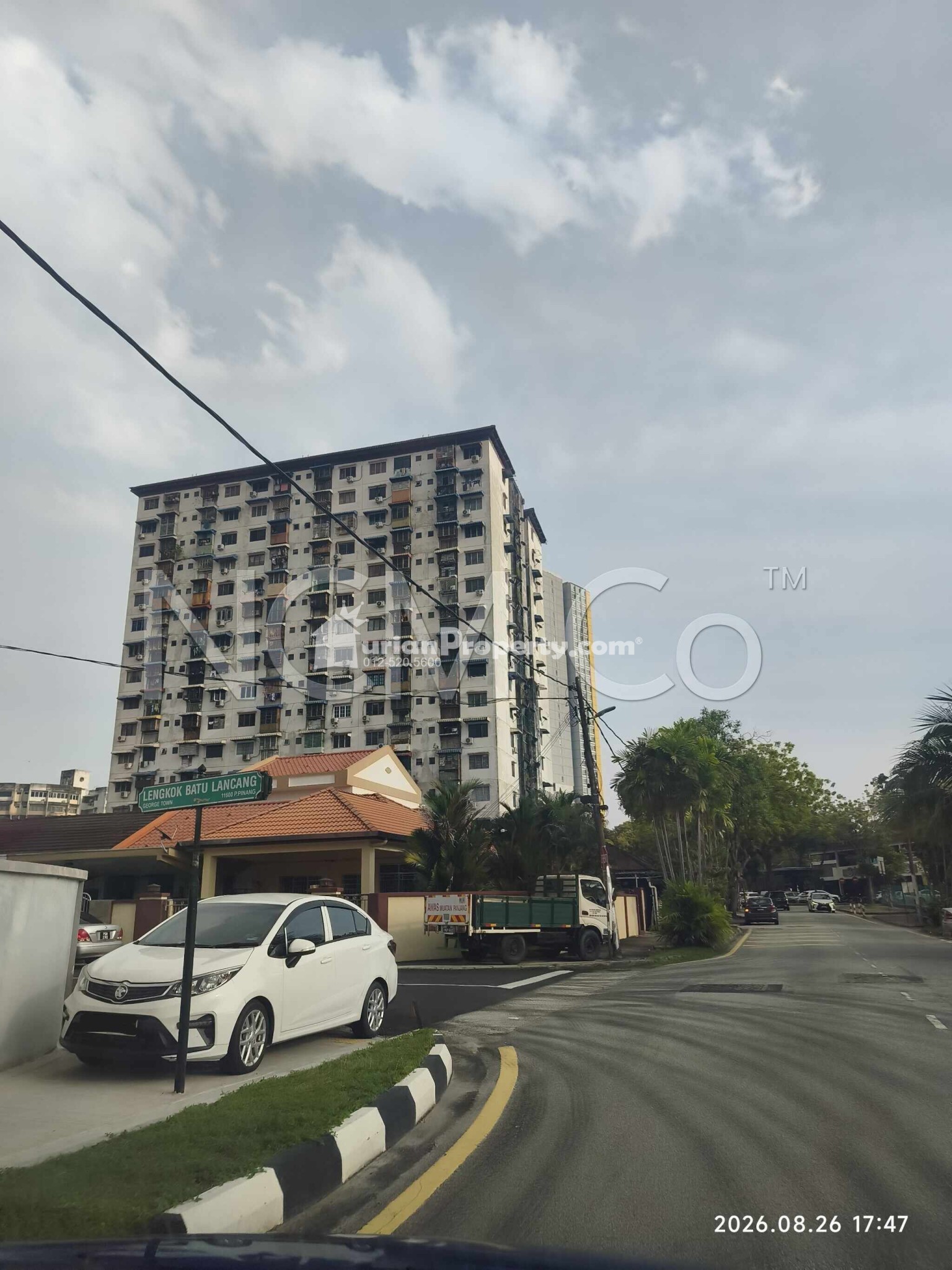 Flat For Auction at Taman Sri Damai