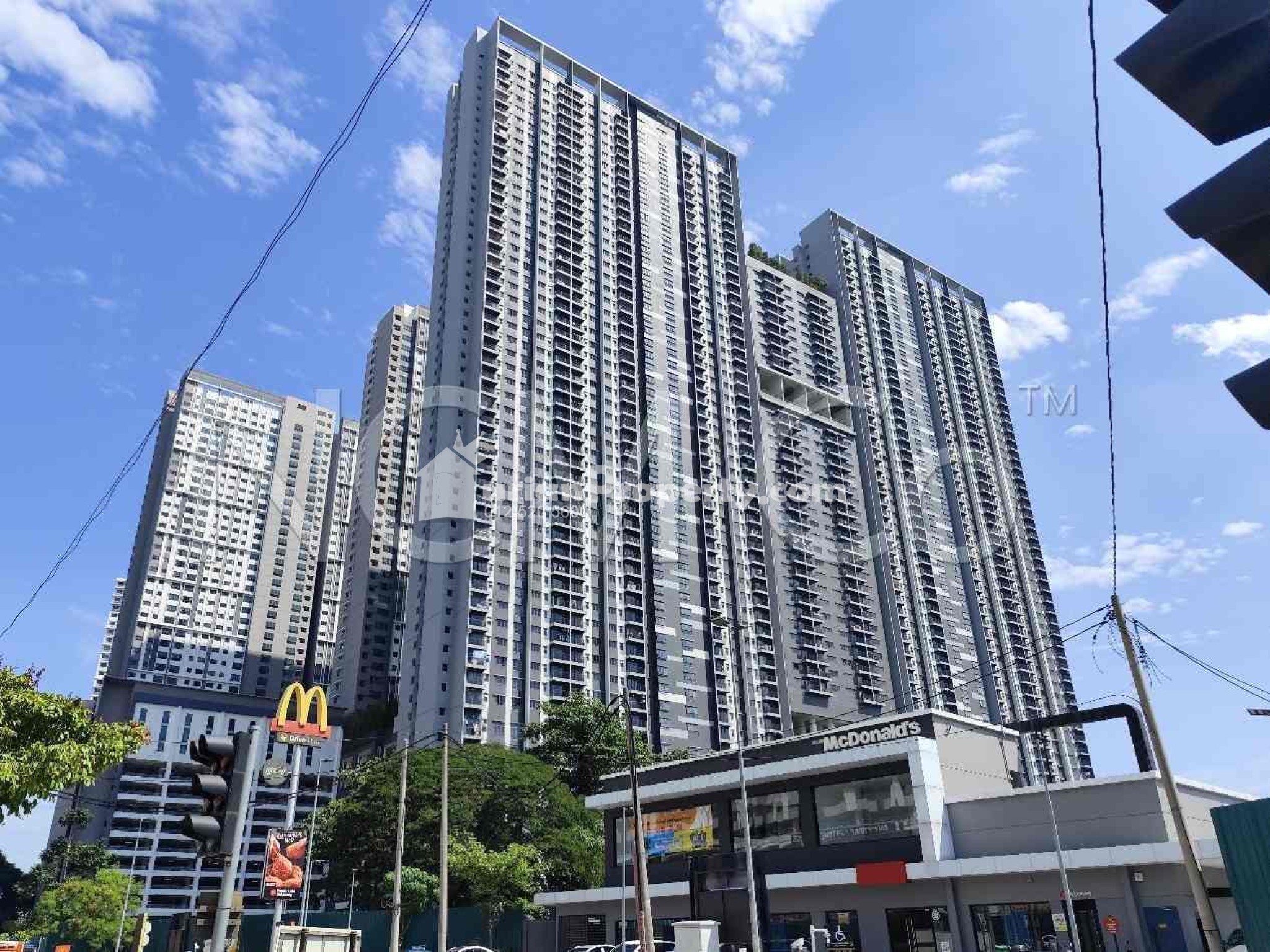 Apartment For Auction at M Arisa