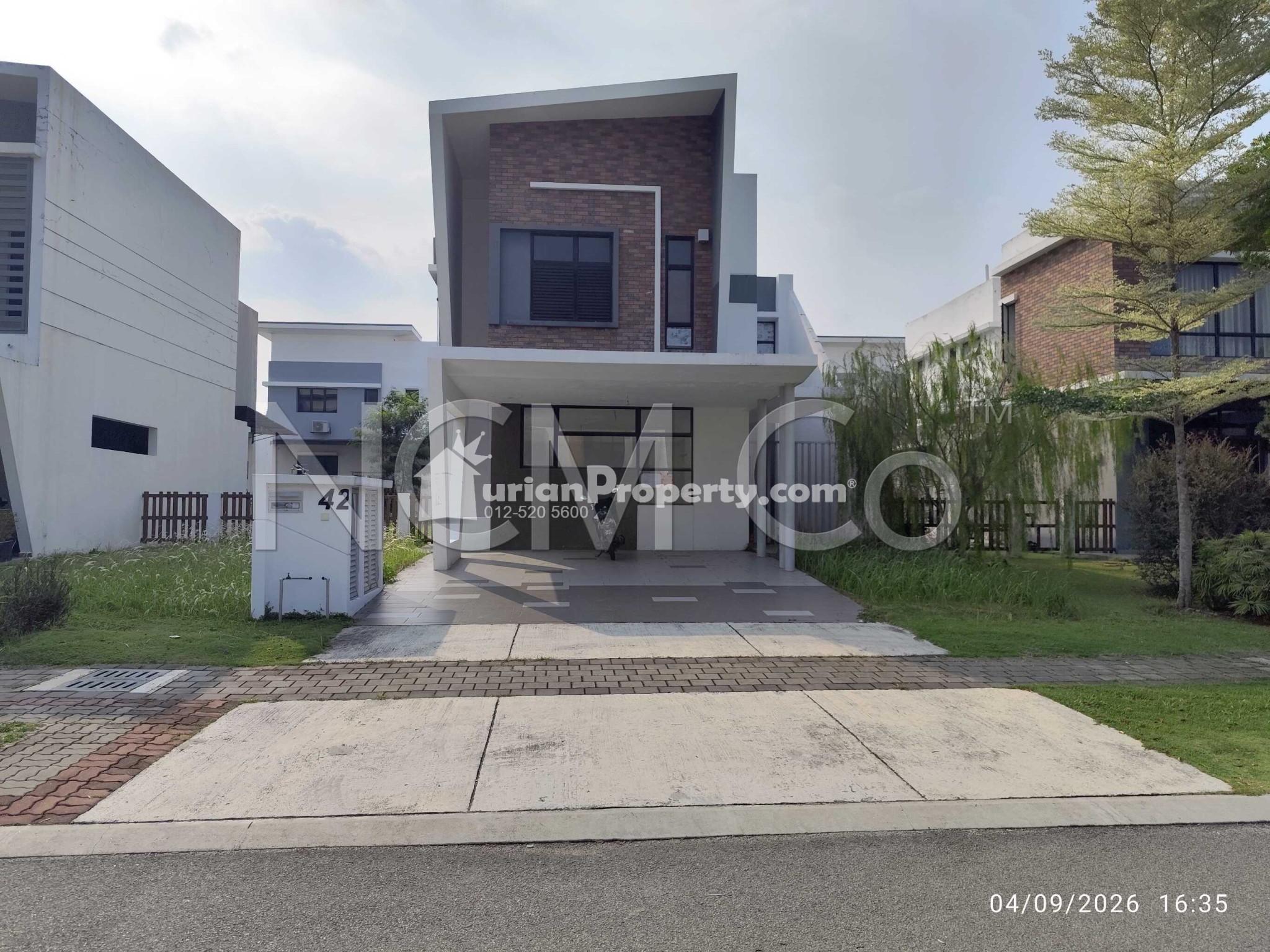 Bungalow House For Auction at Setia Ecohill