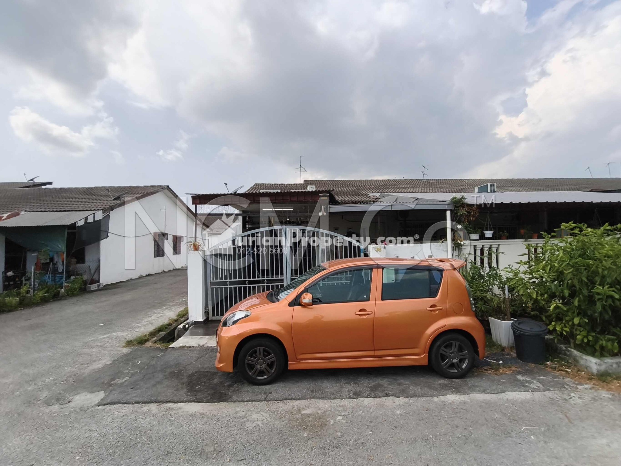 Terrace House For Auction at Taman Sentosa