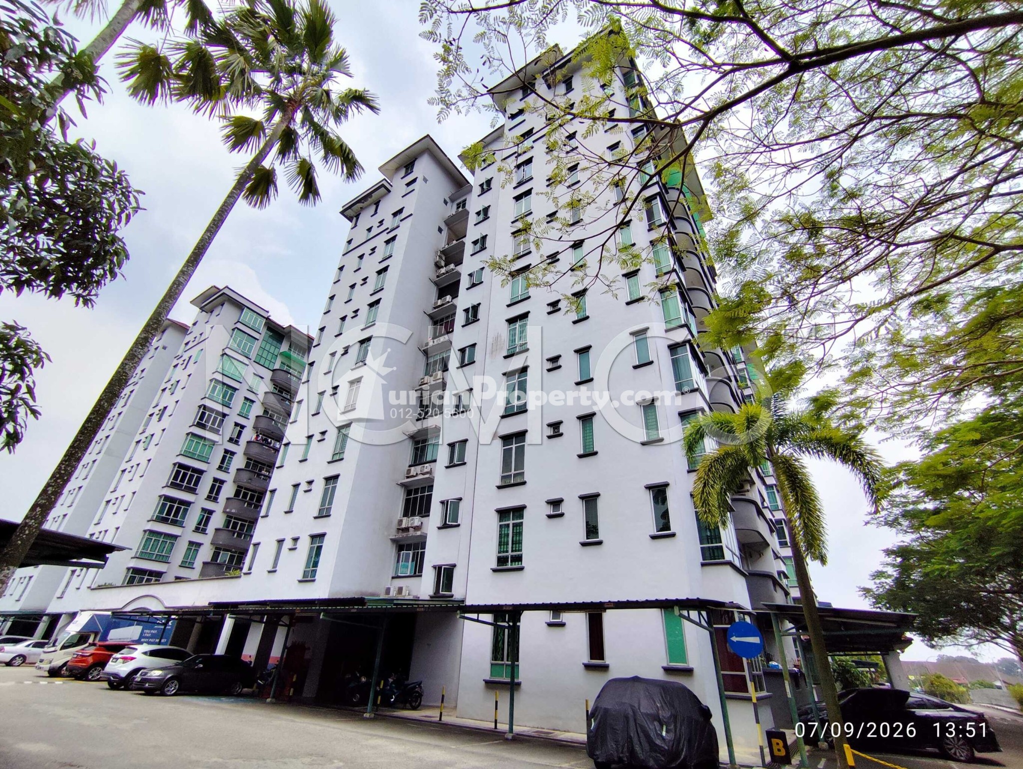 Apartment For Auction at Perling Apartment