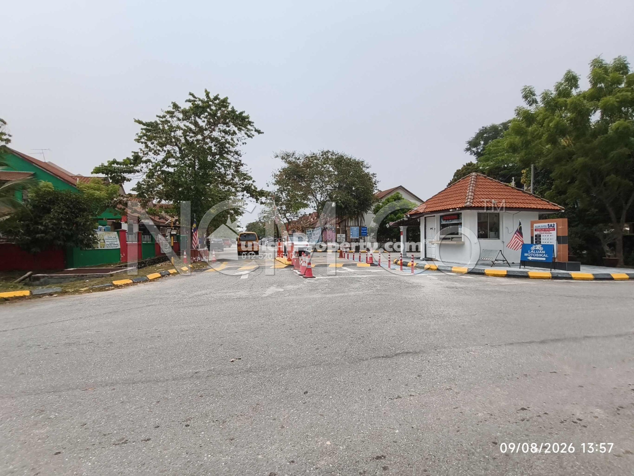 Terrace House For Auction at Taman Alam Suria