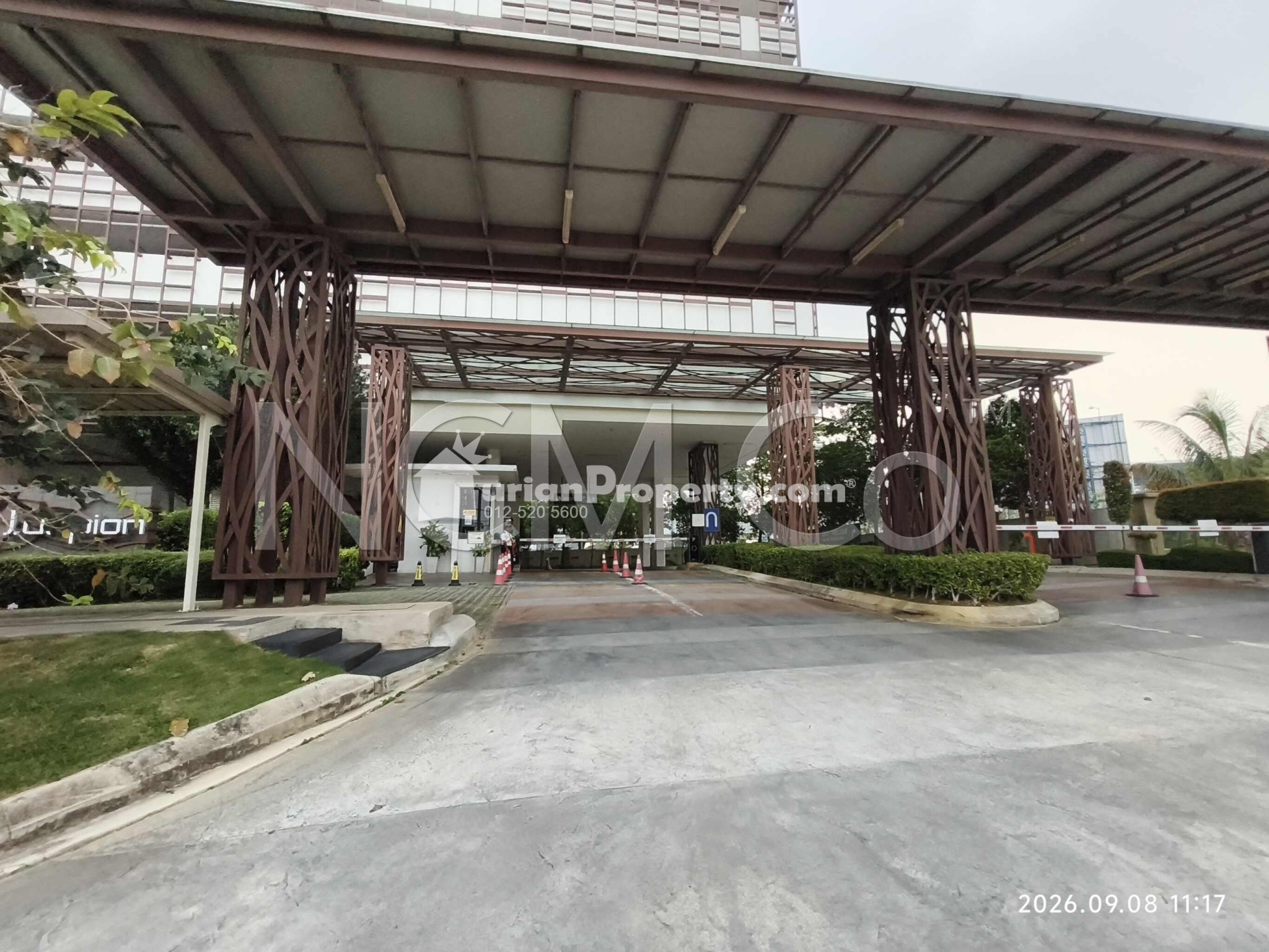 Serviced Residence For Auction at J.Dupion Residence