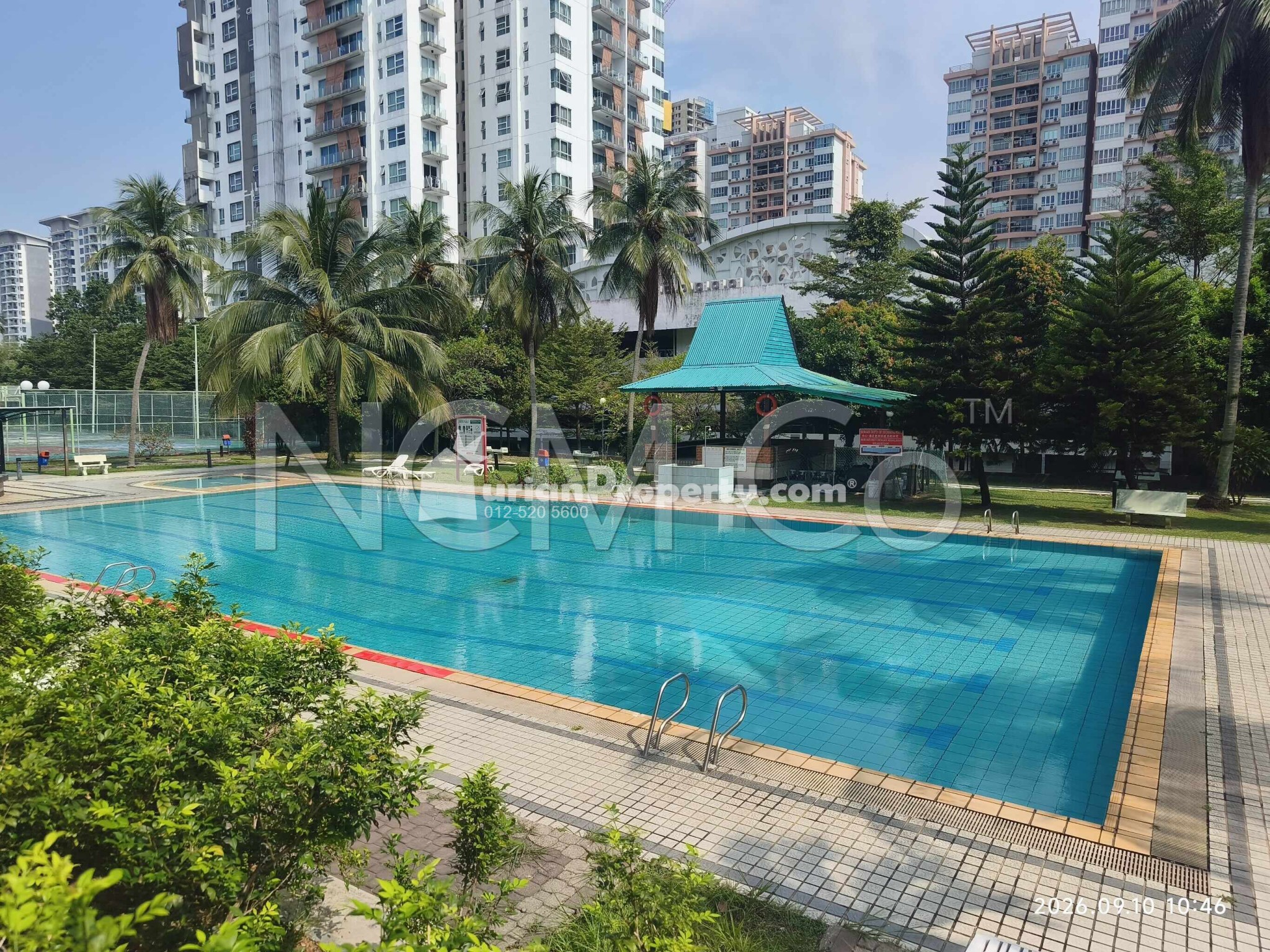 Condo For Auction at Brem Park