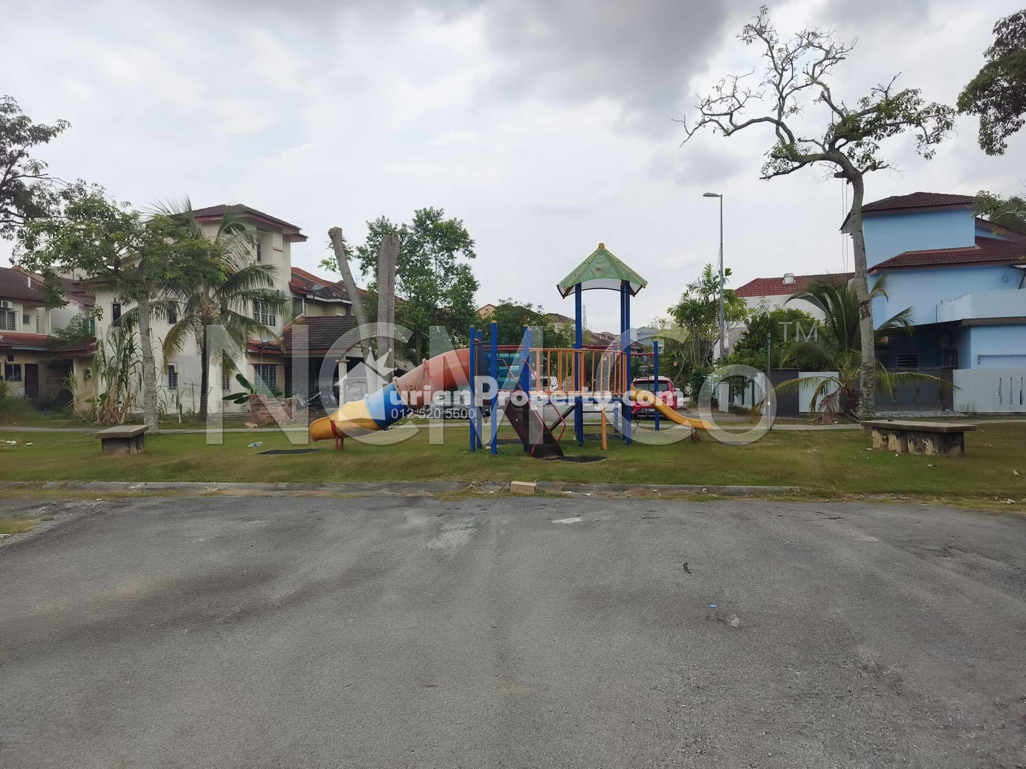 Terrace House For Auction at Taman Amanputra