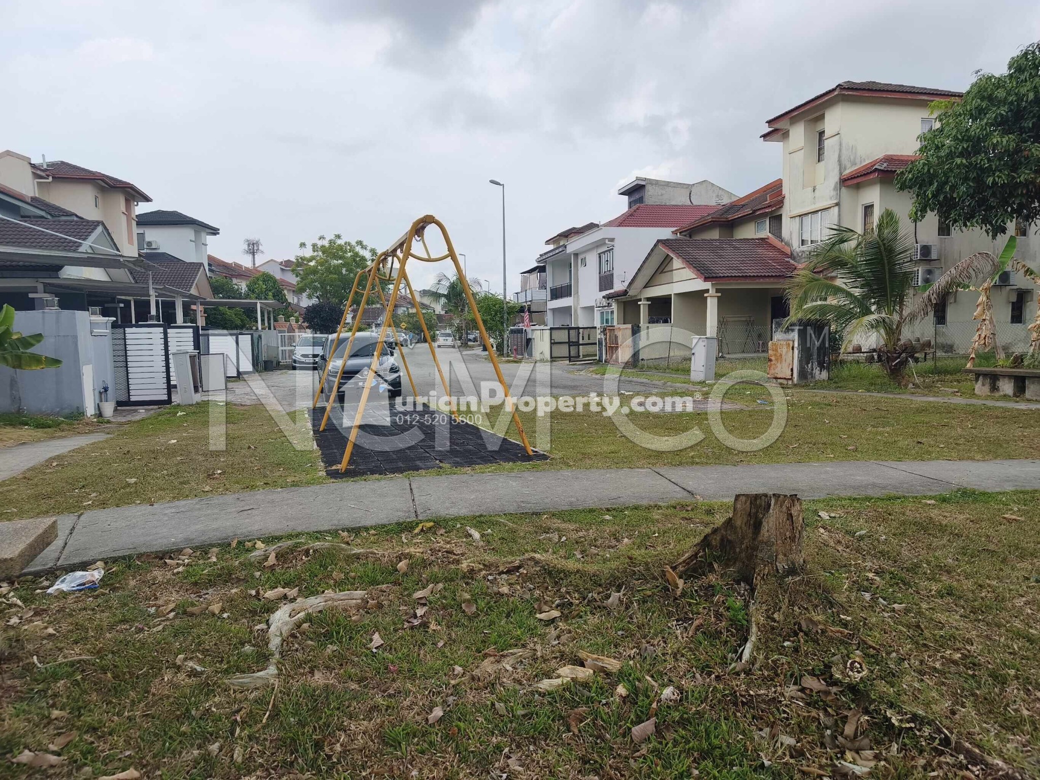 Terrace House For Auction at Taman Amanputra