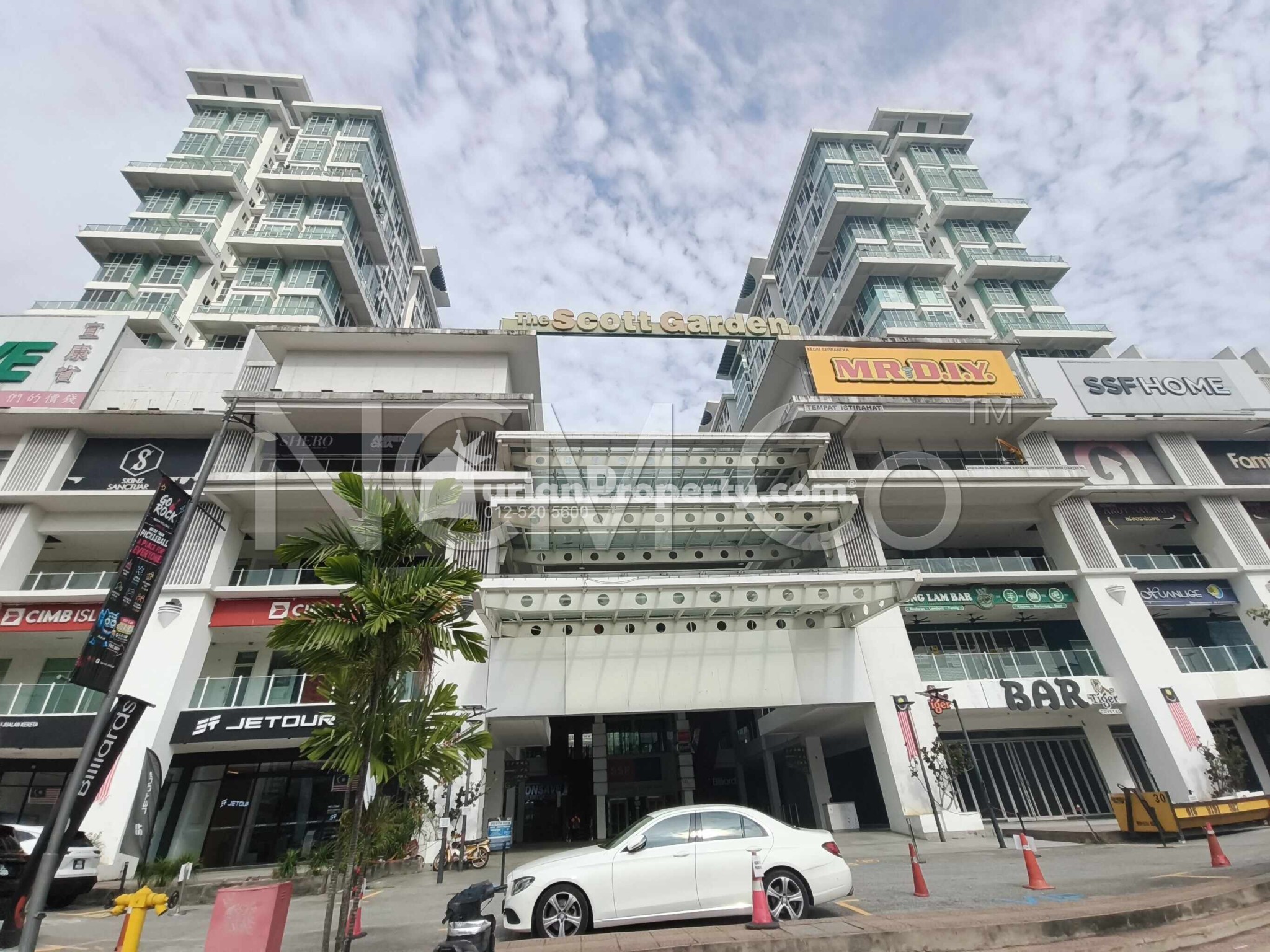 Retail Space For Auction at The Scott Garden