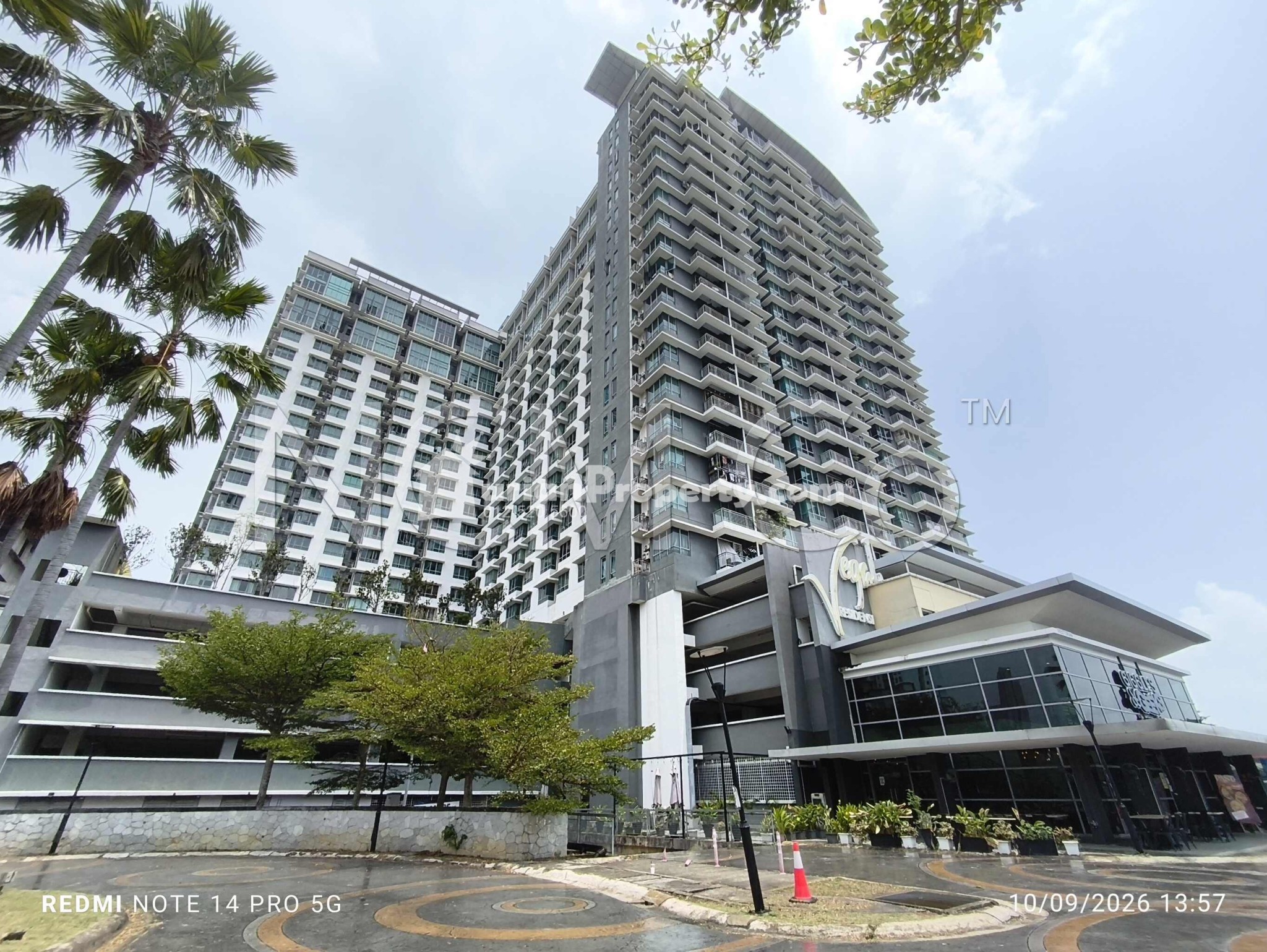 Serviced Residence For Auction at Vega Residensi