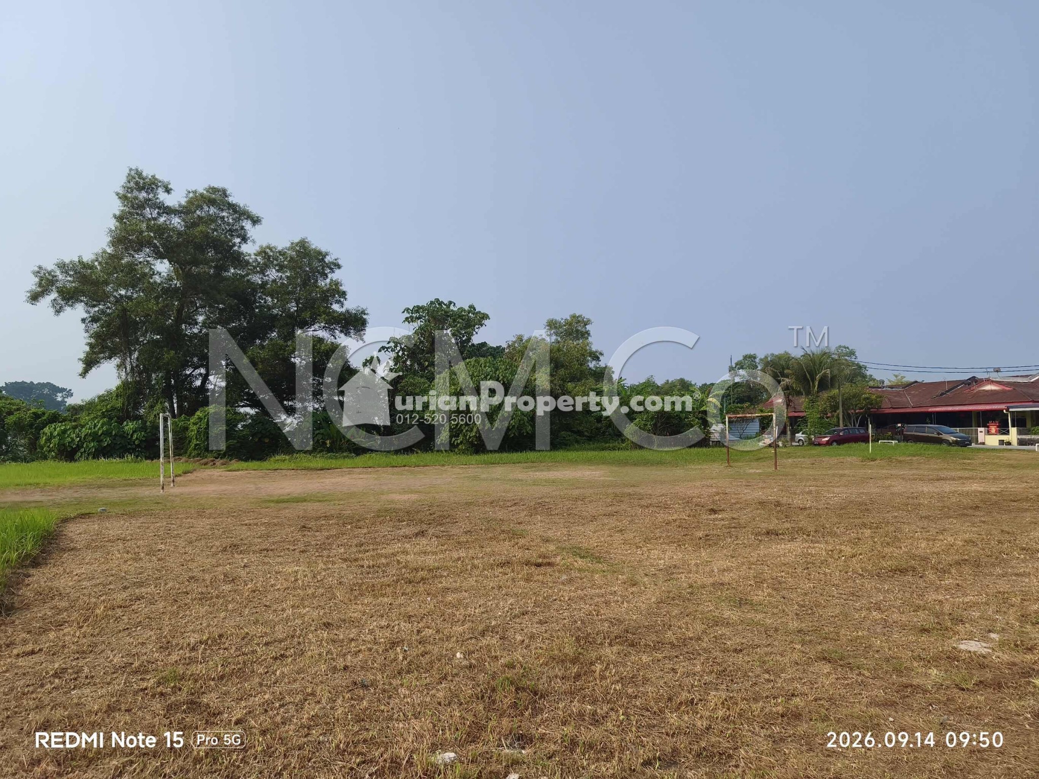 Terrace House For Auction at Taman Puteri Indah