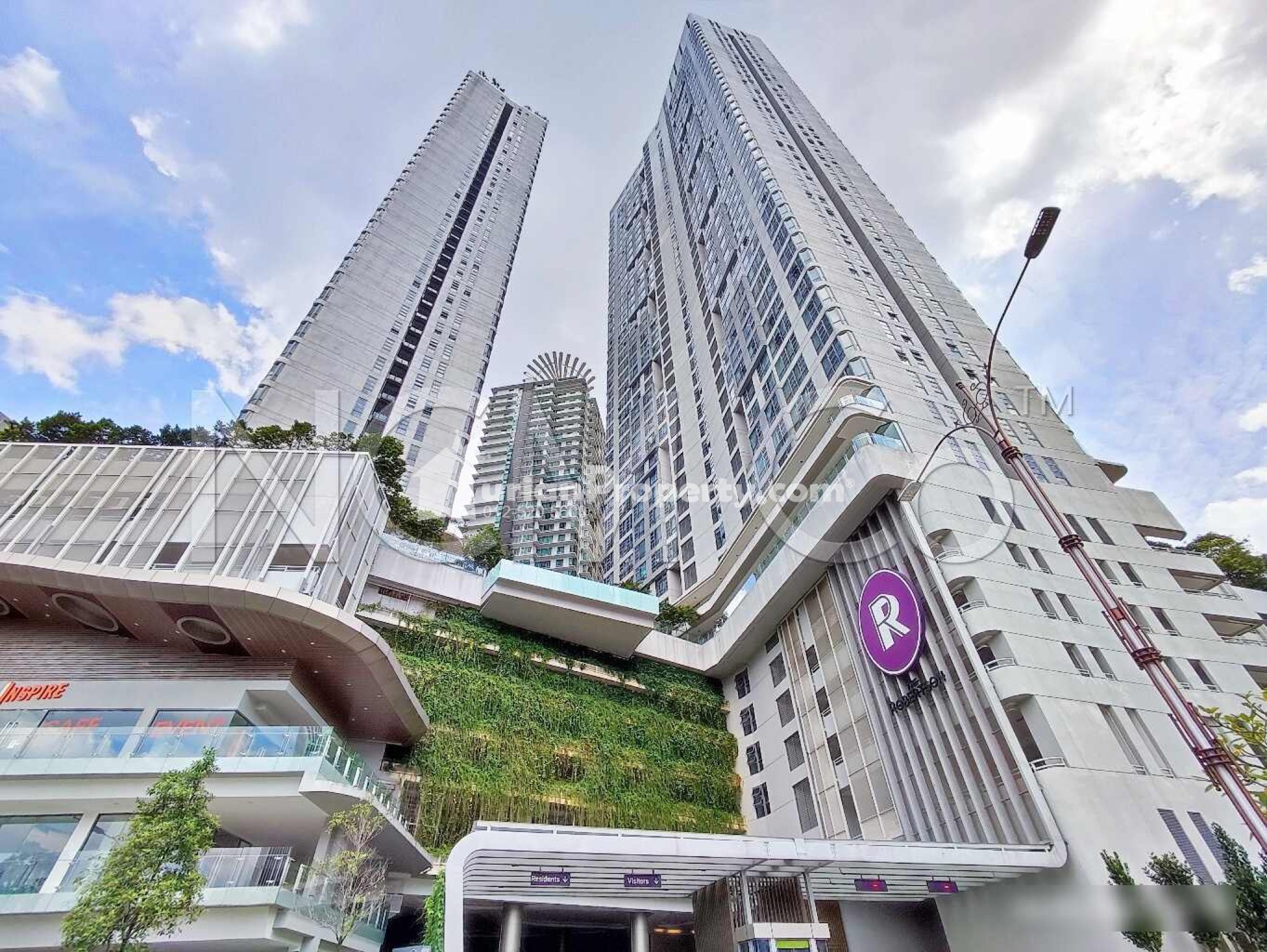 Serviced Residence For Auction at The Robertson