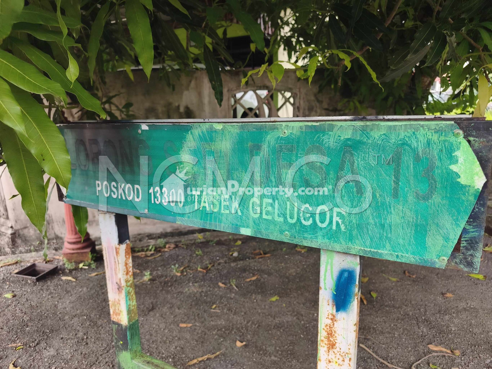 Terrace House For Auction at Taman Seri Desa