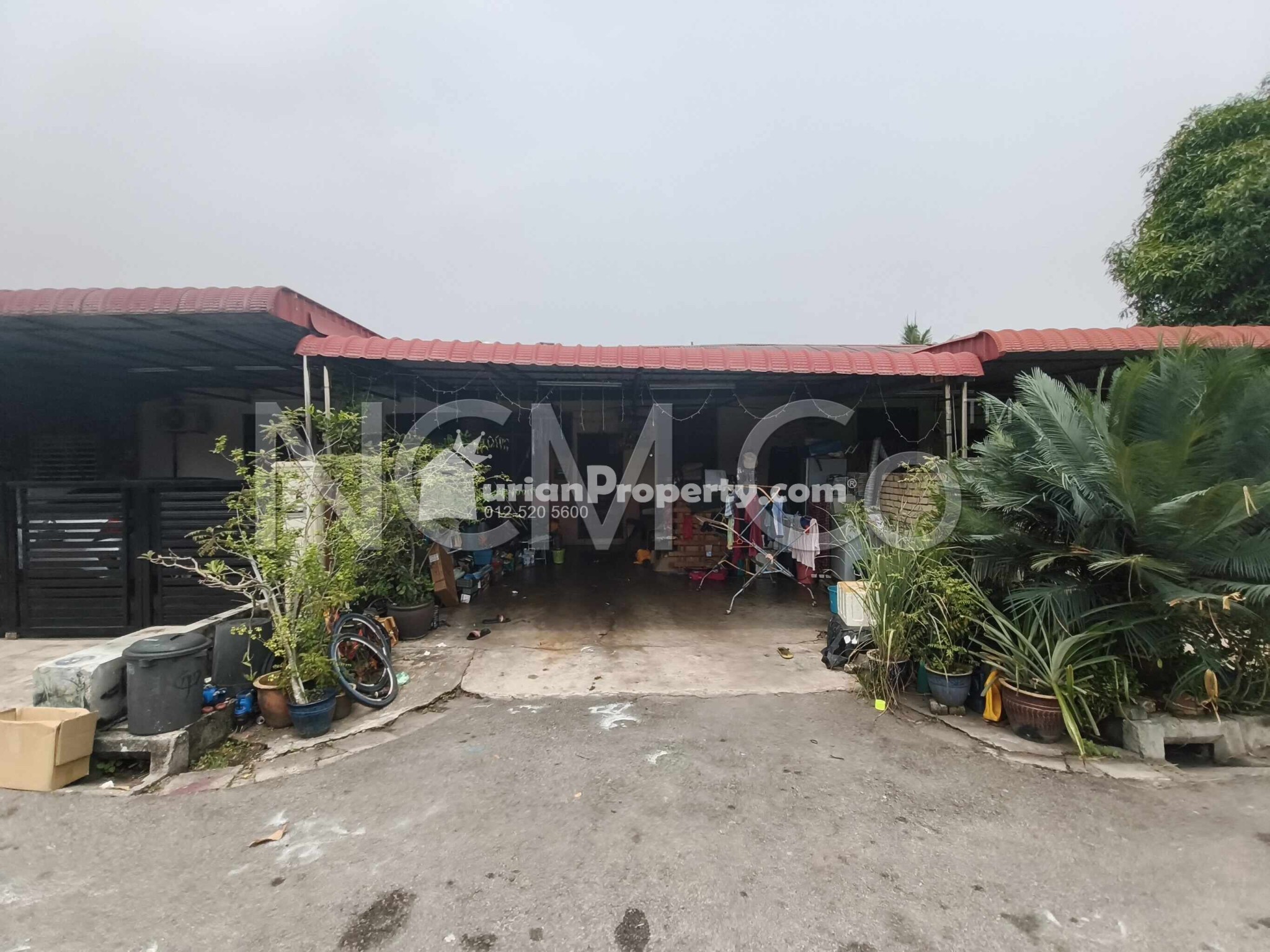 Terrace House For Auction at Taman Seri Desa