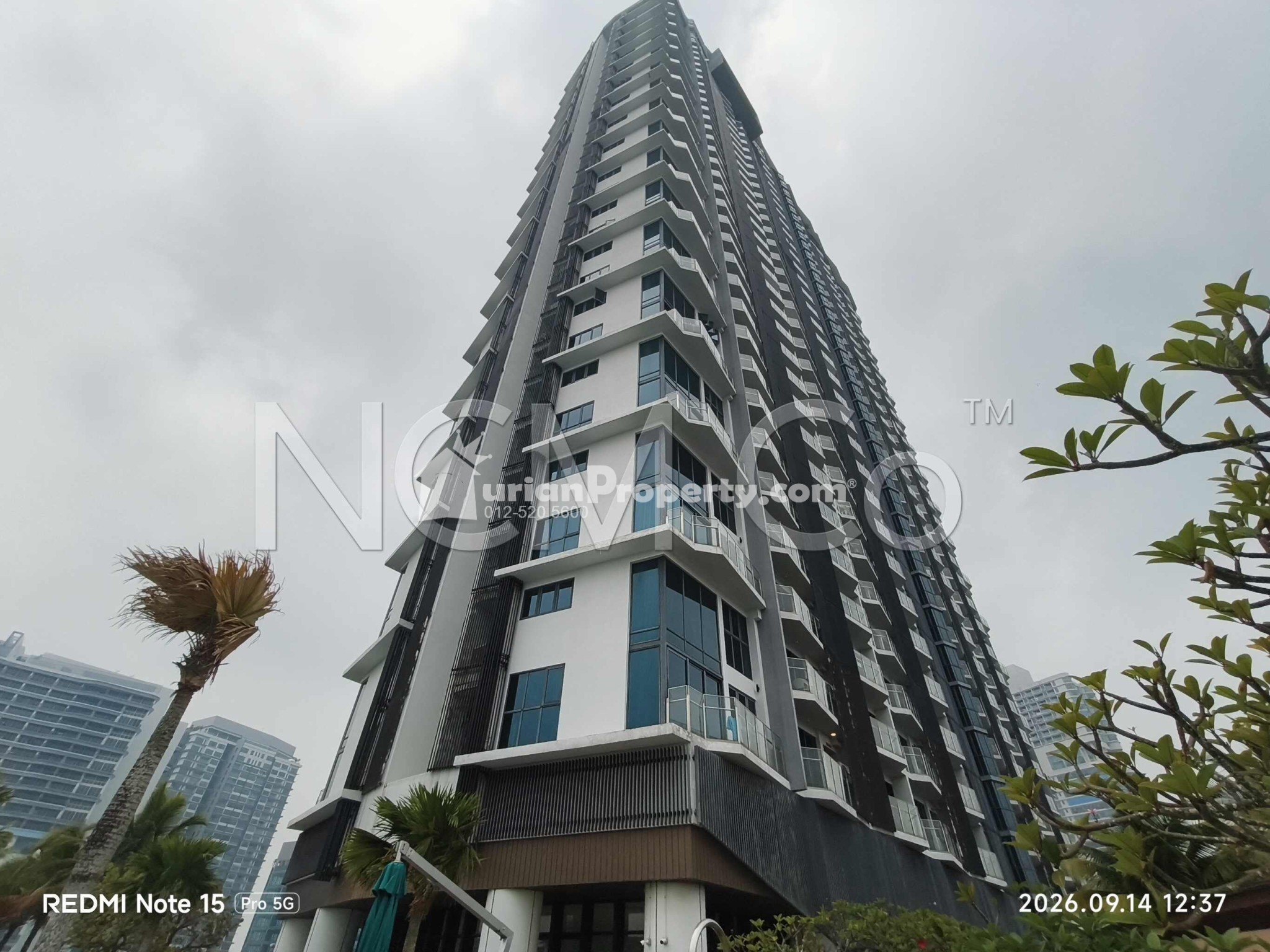Serviced Residence For Auction at Almas