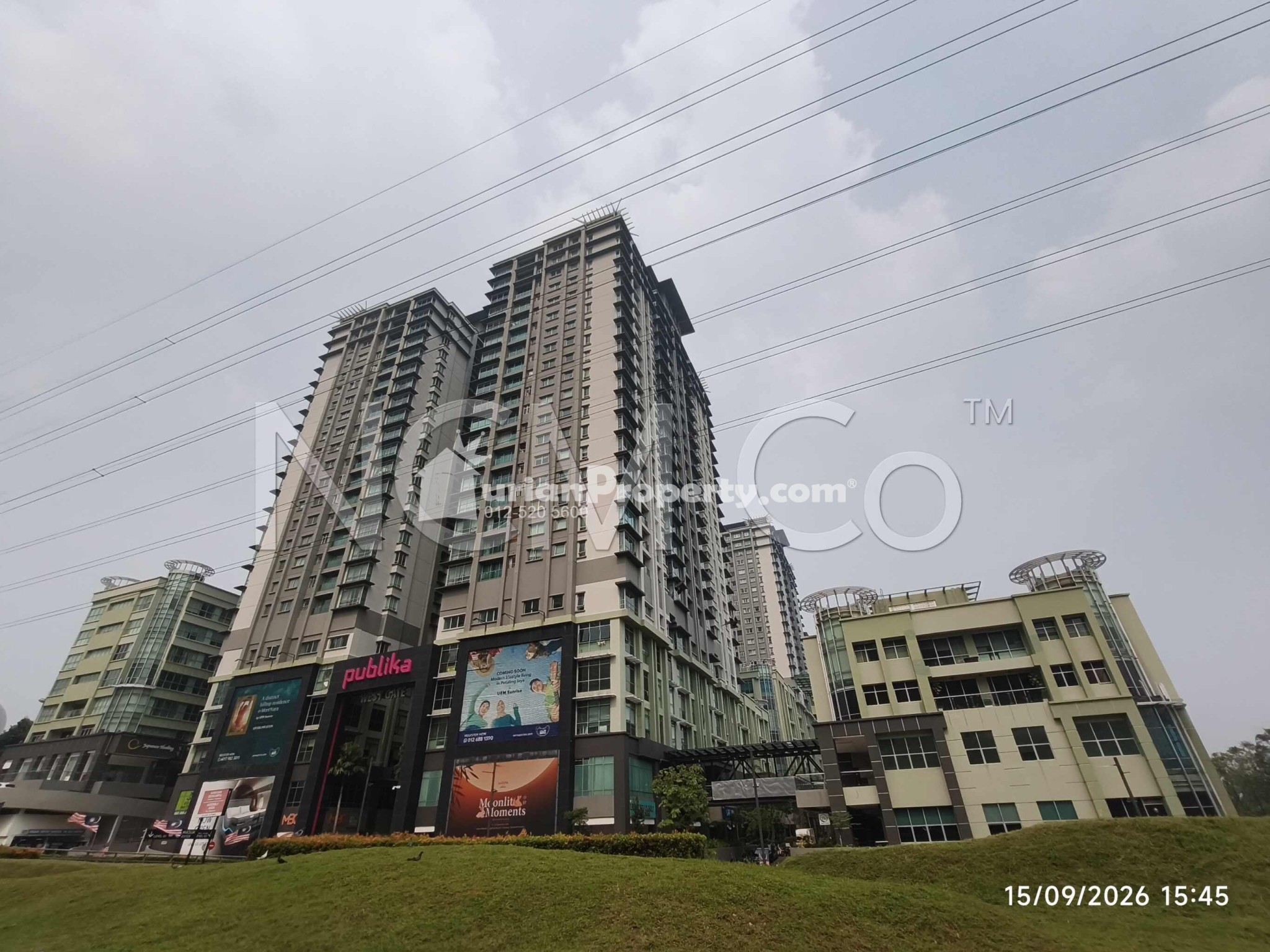 Serviced Residence For Auction at Boulevard Tower